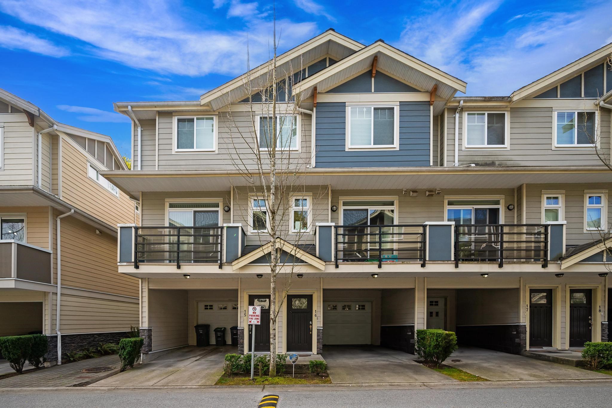 15-6383 140 STREET, Surrey, British Columbia V3W 0E9, 4 Bedrooms Bedrooms, ,4 BathroomsBathrooms,Residential Attached,For Sale,R2872121