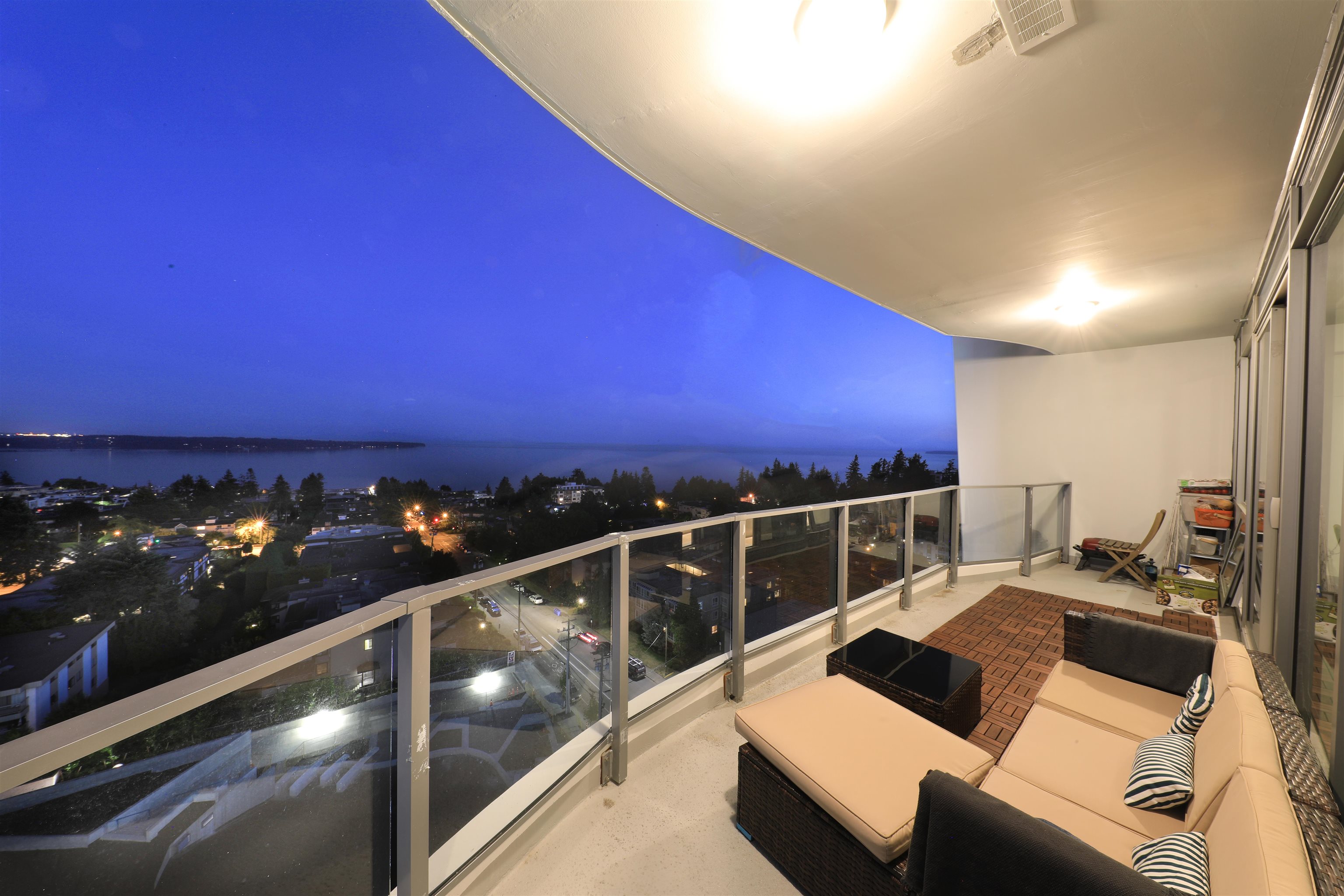 1206-1500 MARTIN STREET, White Rock, British Columbia, 2 Bedrooms Bedrooms, ,3 BathroomsBathrooms,Residential Attached,For Sale,R2872229