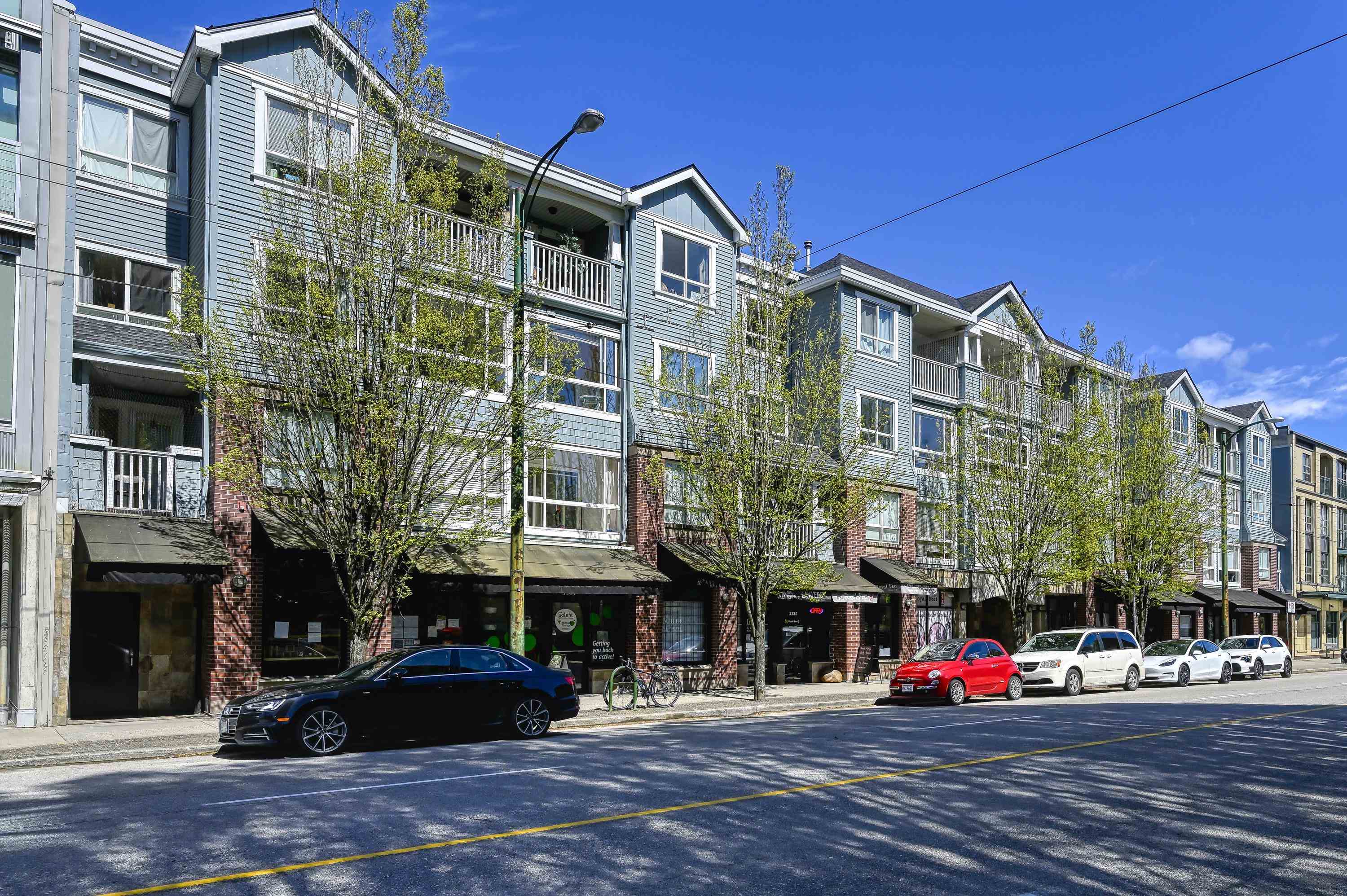 206-3333 W4TH AVENUE, Vancouver, British Columbia, 2 Bedrooms Bedrooms, ,2 BathroomsBathrooms,Residential Attached,For Sale,R2872270