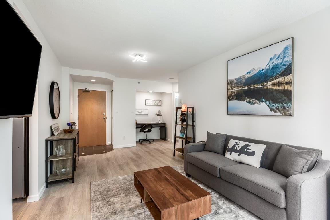 Coal Harbour Apartment/Condo for sale:  1 bedroom 587 sq.ft. (Listed 2024-04-18)