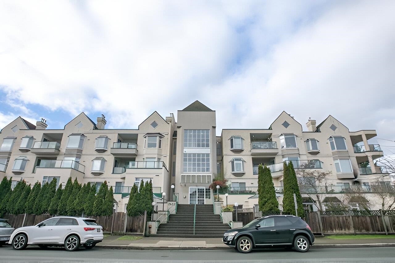 315-7633 ST. ALBANS ROAD, Richmond, British Columbia Apartment/Condo, 1 Bedroom, 1 Bathroom, Residential Attached,For Sale, MLS-R2872410, Richmond Condo for Sale
