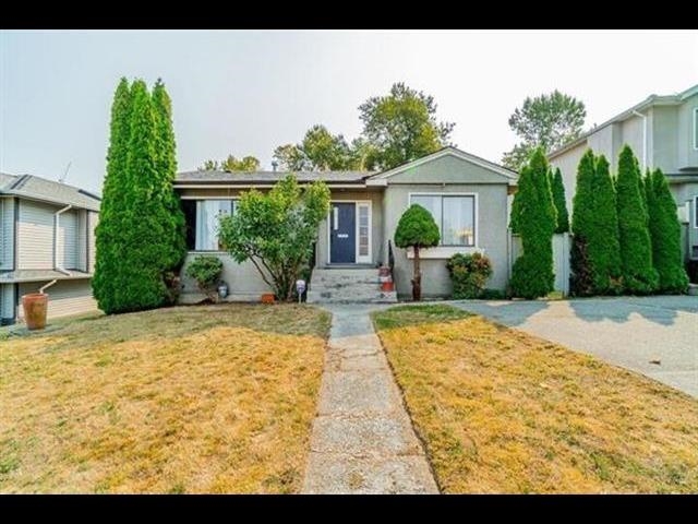 2720 BOUNDARY ROAD, Burnaby, British Columbia, 4 Bedrooms Bedrooms, ,2 BathroomsBathrooms,Residential Detached,For Sale,R2872462