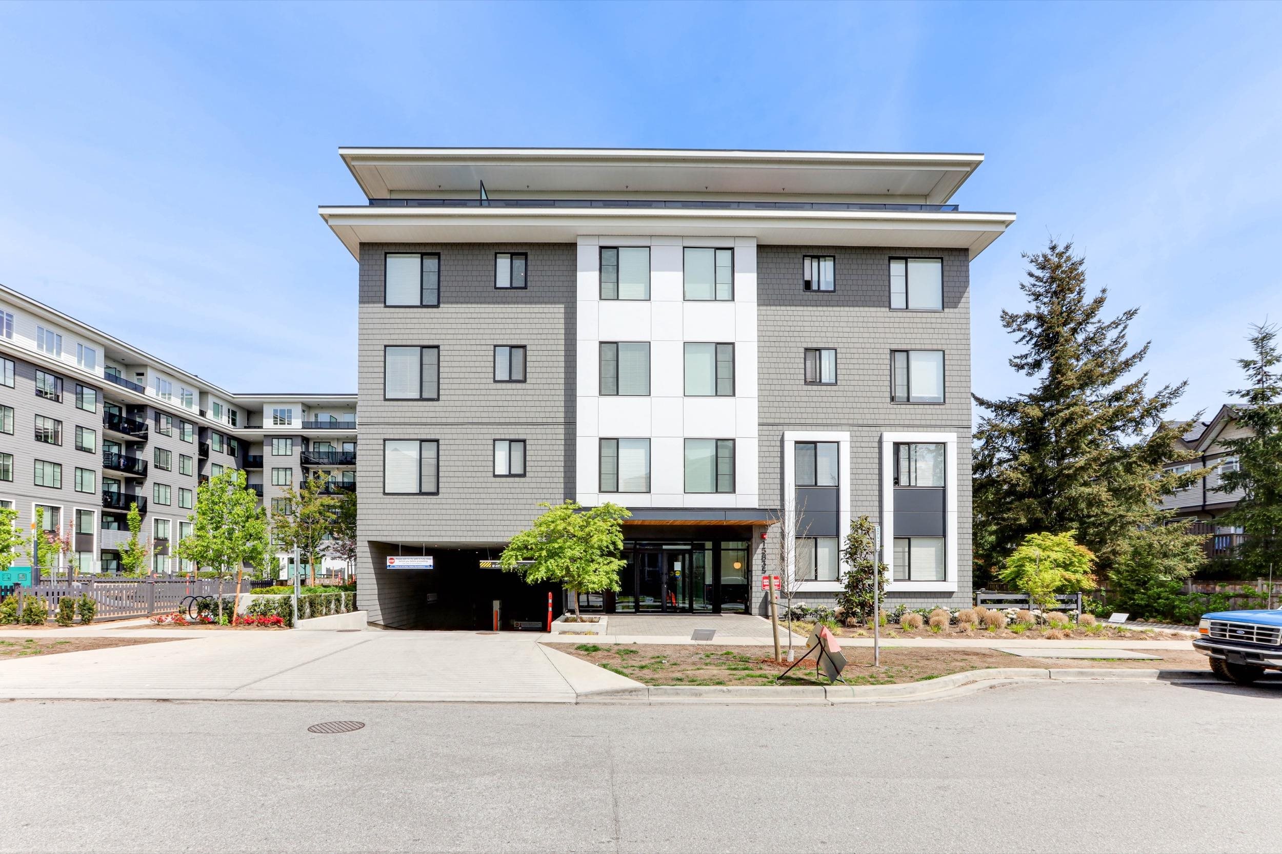 503-15835 85 AVENUE, Surrey, British Columbia, 2 Bedrooms Bedrooms, ,1 BathroomBathrooms,Residential Attached,For Sale,R2872918