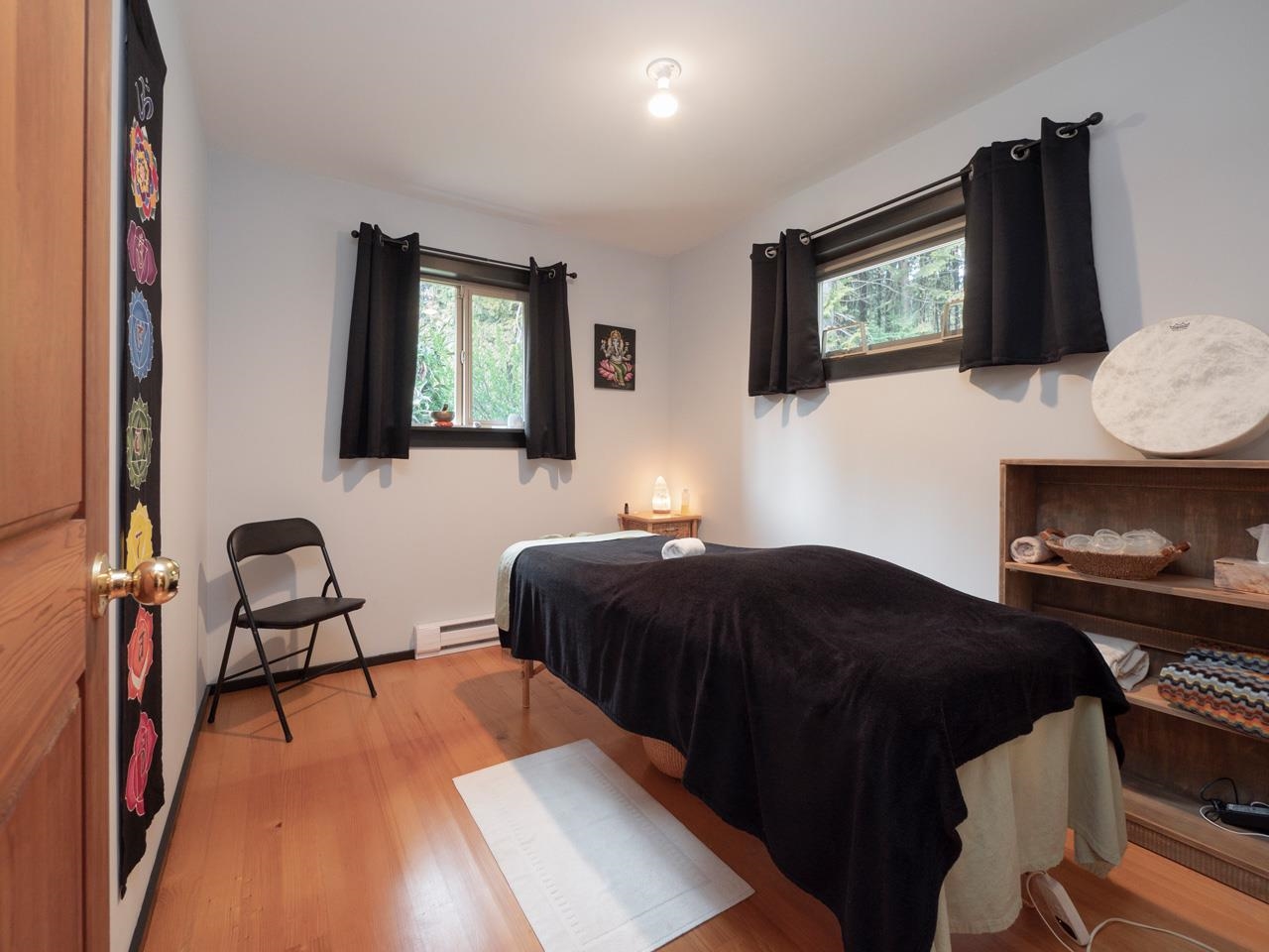 833 BYNG ROAD, Roberts Creek, British Columbia, 3 Bedrooms Bedrooms, ,2 BathroomsBathrooms,Residential Detached,For Sale,R2873084