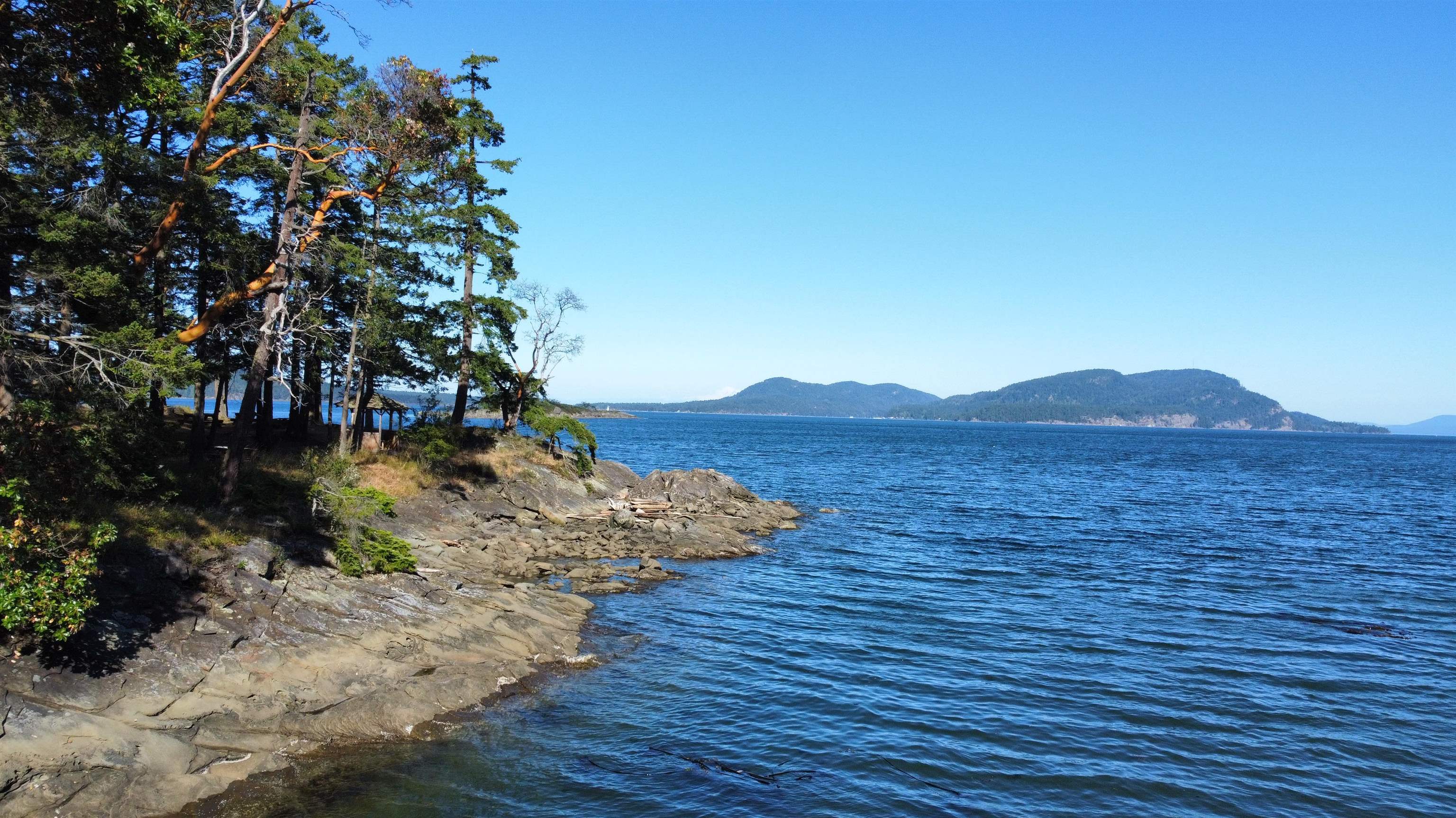 4312 Clam Bay Road, Pender Island, Pender Island, V0N 2M1 32