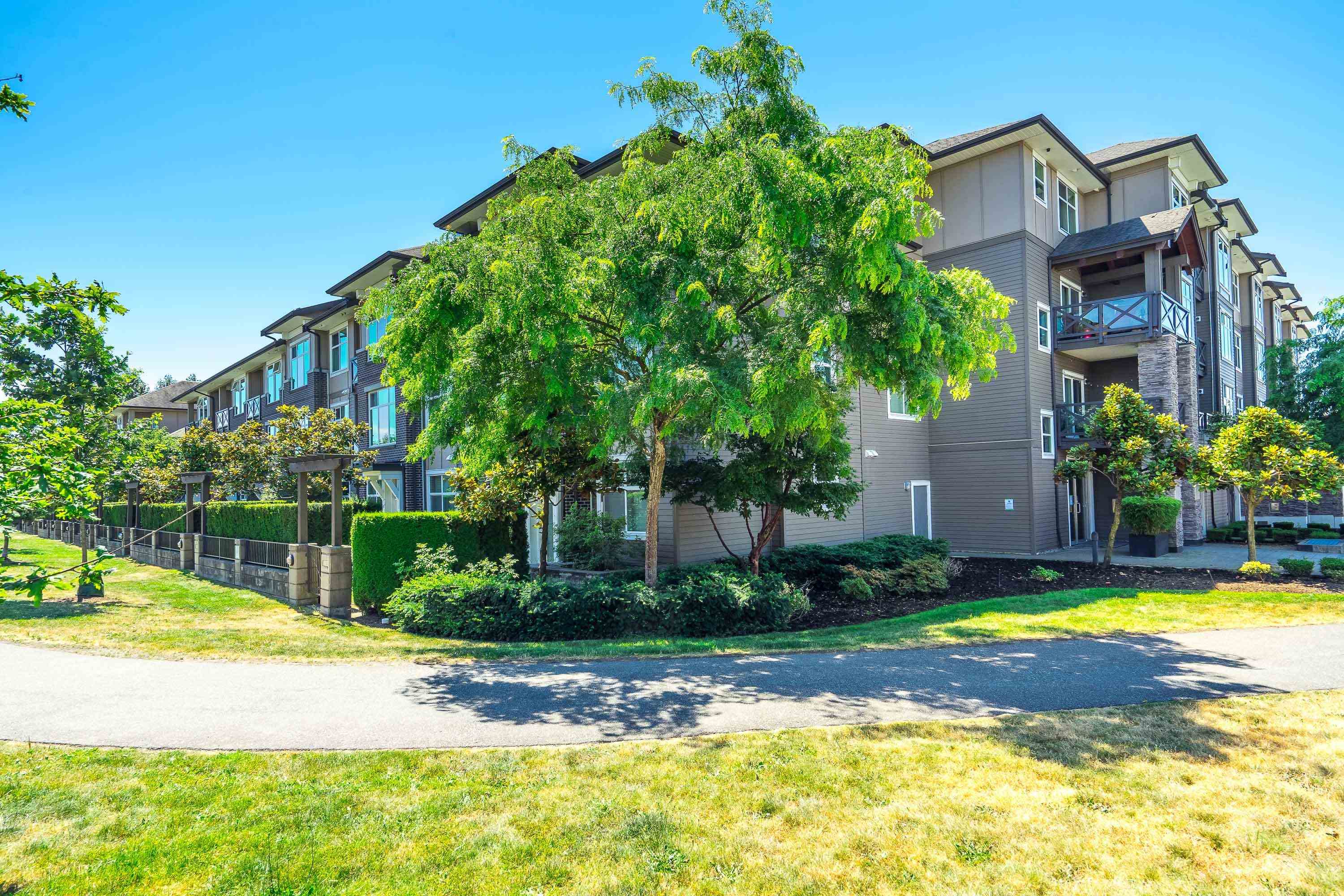 410-18818 68TH AVE AVENUE, Surrey, British Columbia, 2 Bedrooms Bedrooms, ,2 BathroomsBathrooms,Residential Attached,For Sale,R2873149