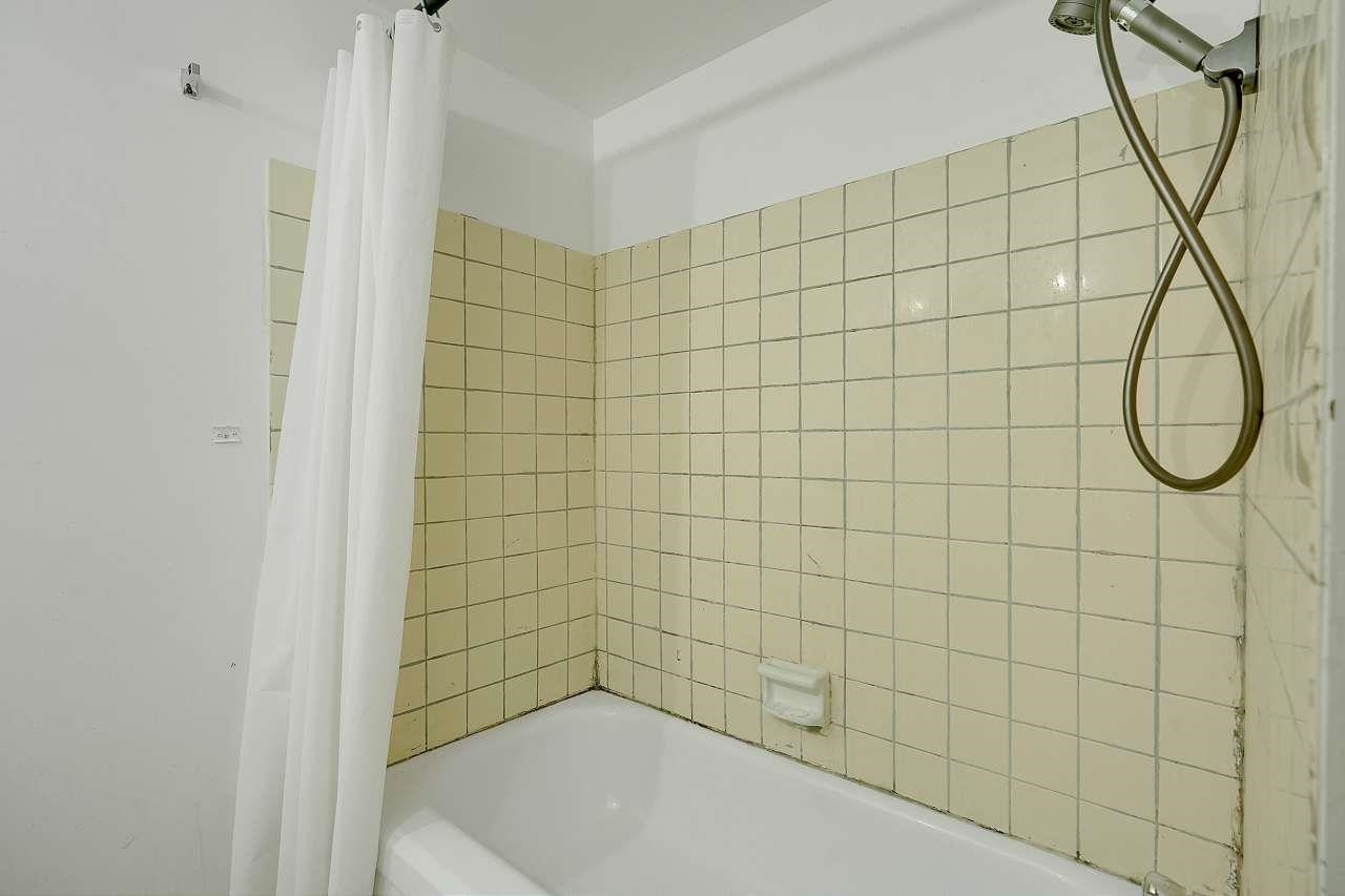 10061 150, Surrey, British Columbia V3R 4A7, 2 Bedrooms Bedrooms, ,1 BathroomBathrooms,Residential Attached,For Sale,150,R2873225