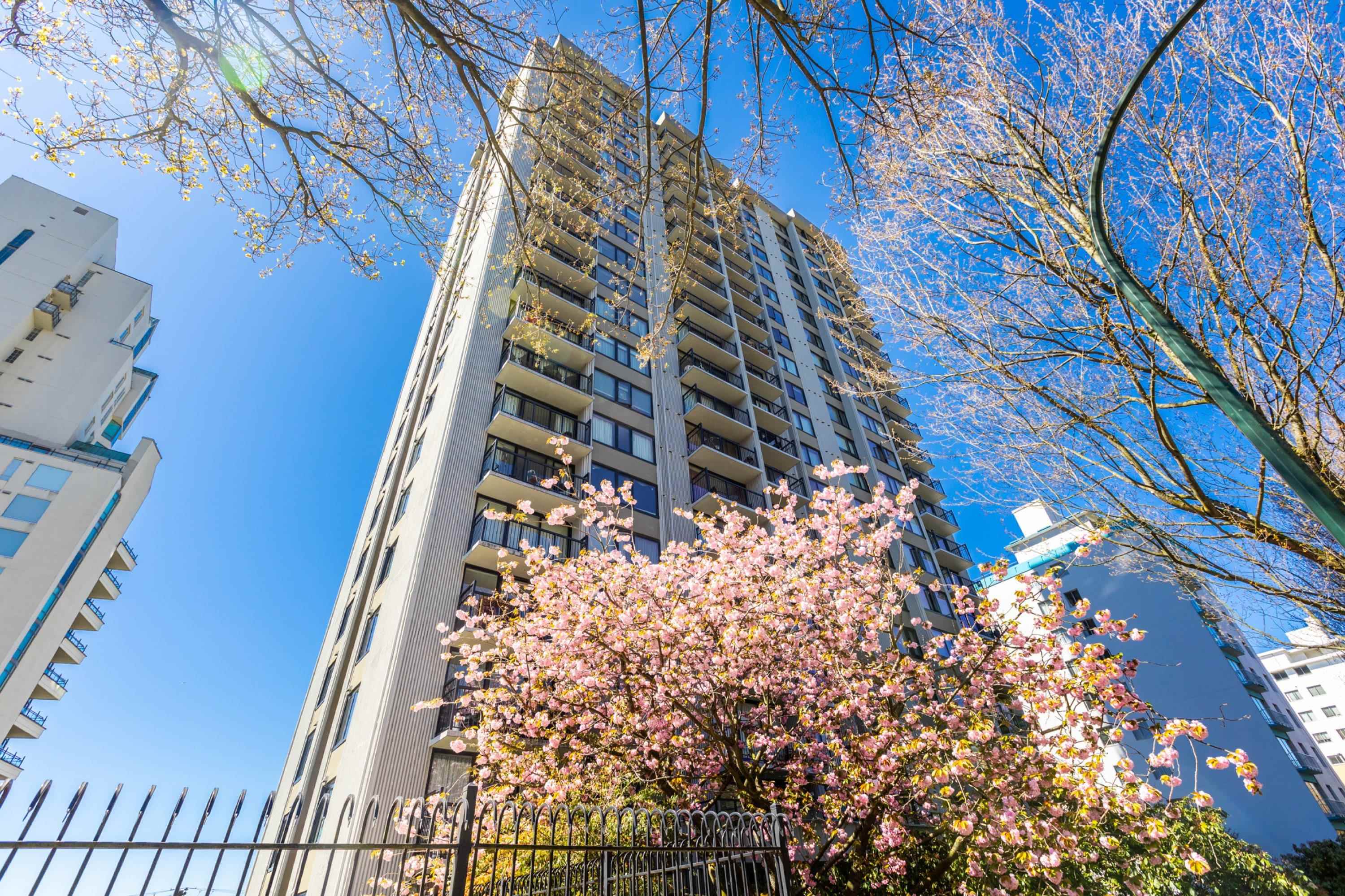 108-1330 HARWOOD STREET, Vancouver, British Columbia, 1 Bedroom Bedrooms, ,1 BathroomBathrooms,Residential Attached,For Sale,R2873286