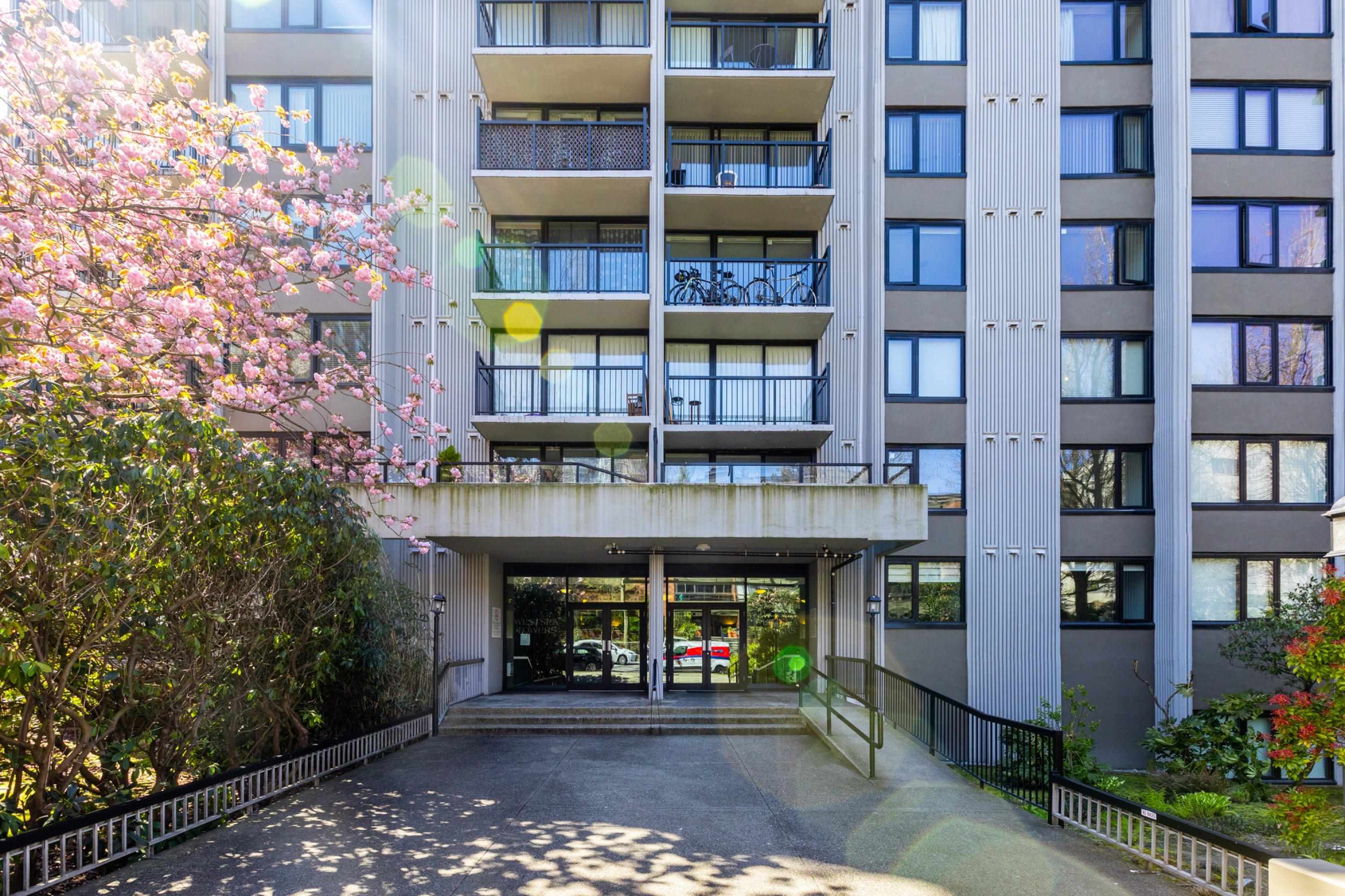 108-1330 HARWOOD STREET, Vancouver, British Columbia, 1 Bedroom Bedrooms, ,1 BathroomBathrooms,Residential Attached,For Sale,R2873286