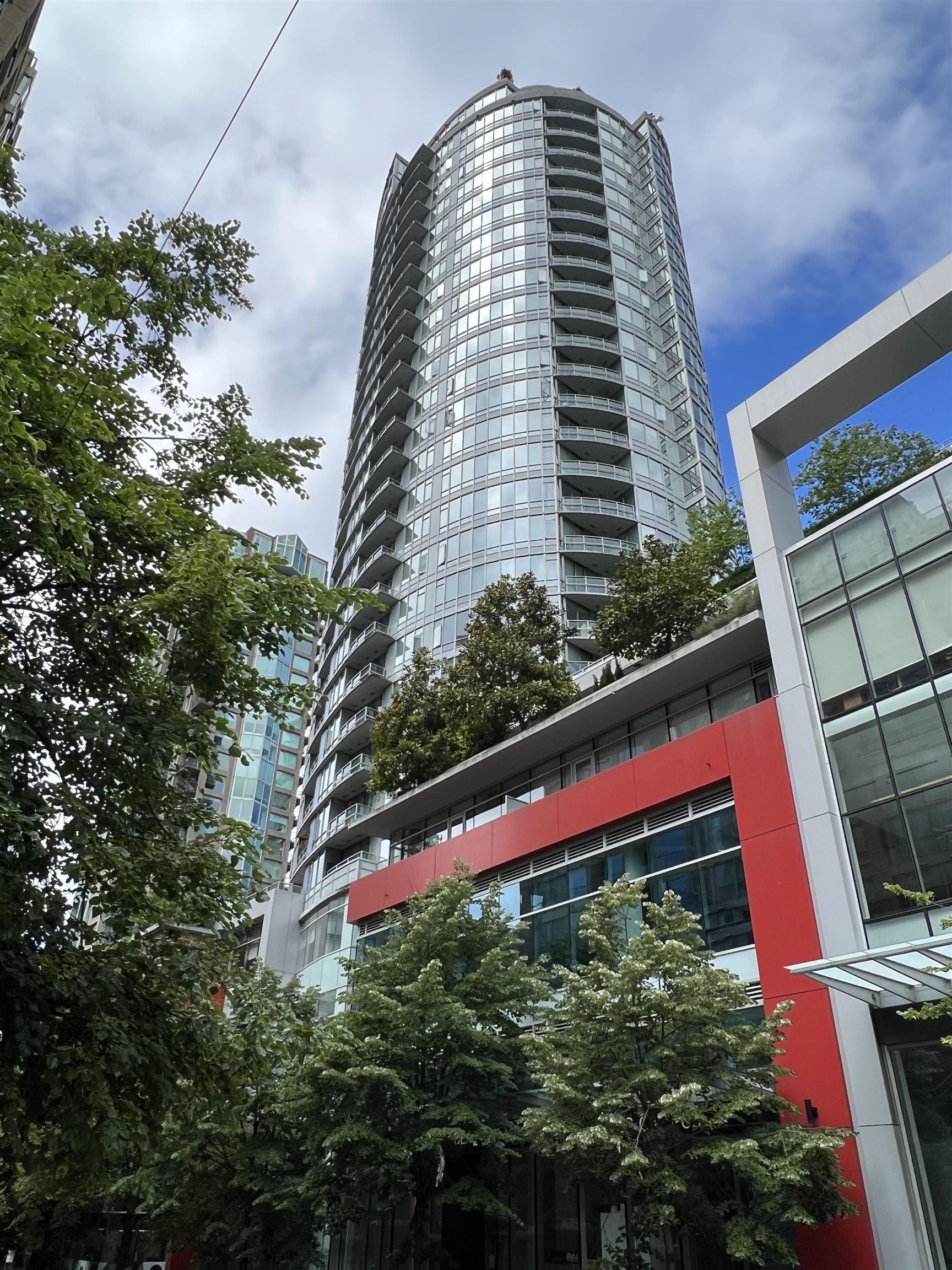 1205-833 HOMER STREET, Vancouver, British Columbia, 1 Bedroom Bedrooms, ,1 BathroomBathrooms,Residential Attached,For Sale,R2873330