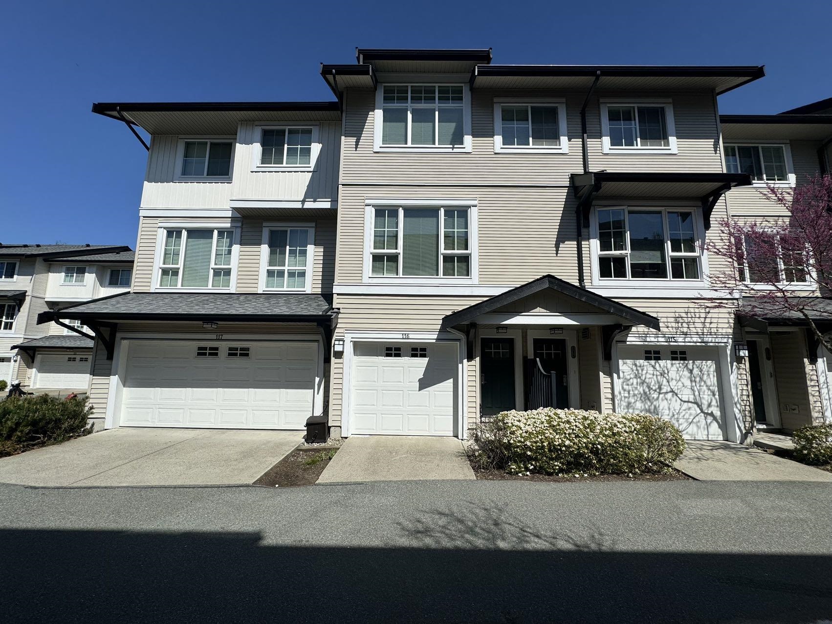 116-2450 161A STREET, Surrey, British Columbia, 3 Bedrooms Bedrooms, ,3 BathroomsBathrooms,Residential Attached,For Sale,R2873444