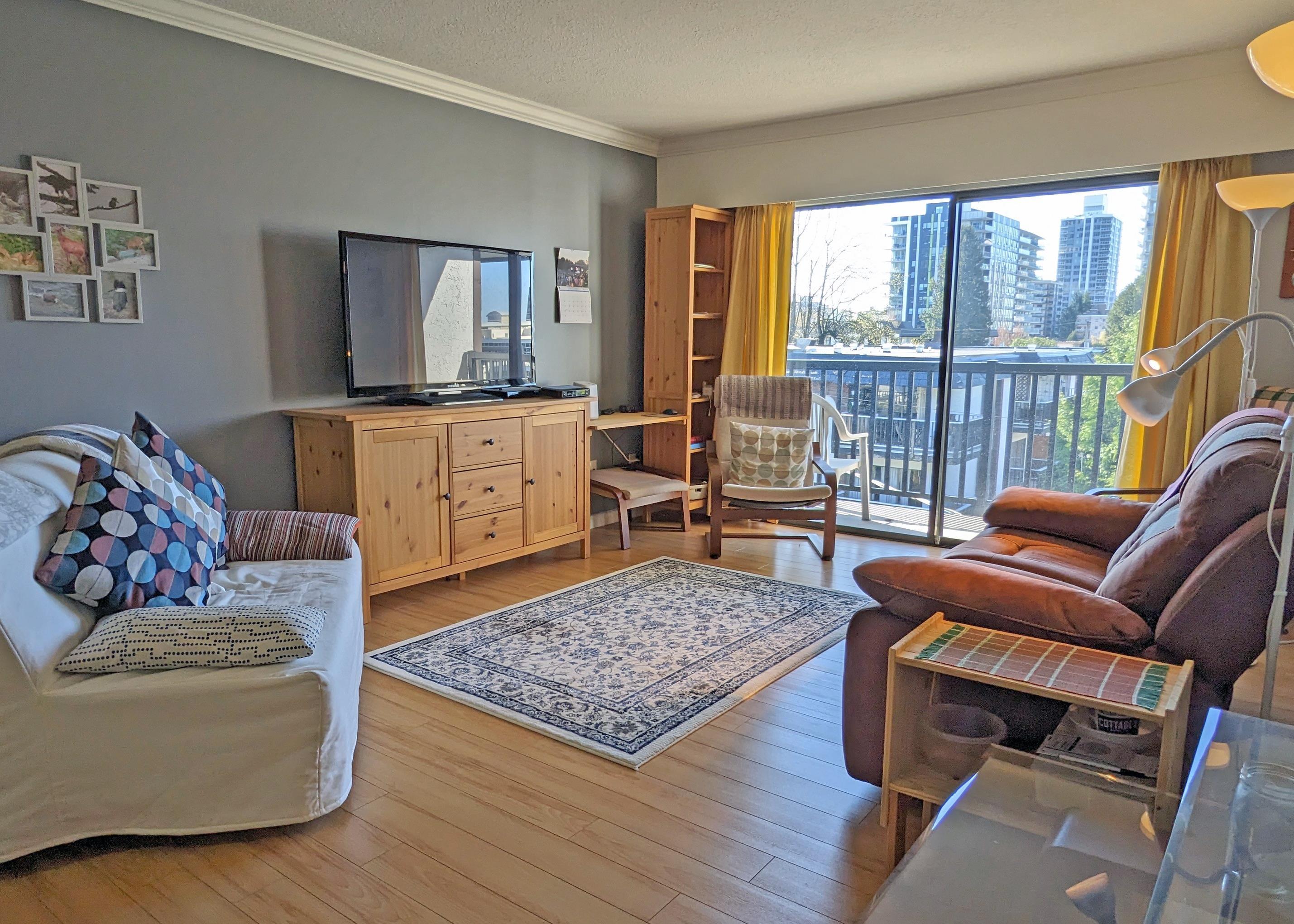 123 19TH, North Vancouver, British Columbia V7L 2Y9, 1 Bedroom Bedrooms, ,1 BathroomBathrooms,Residential Attached,For Sale,19TH,R2873502