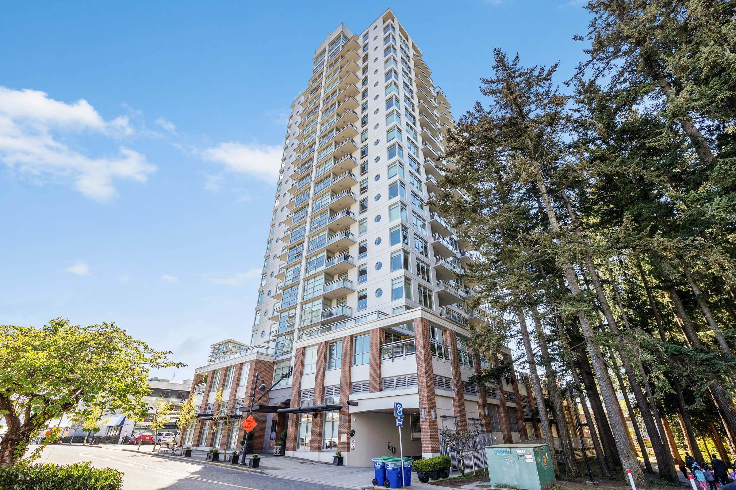 403-15152 RUSSELL AVENUE, White Rock, British Columbia, 1 Bedroom Bedrooms, ,1 BathroomBathrooms,Residential Attached,For Sale,R2873617