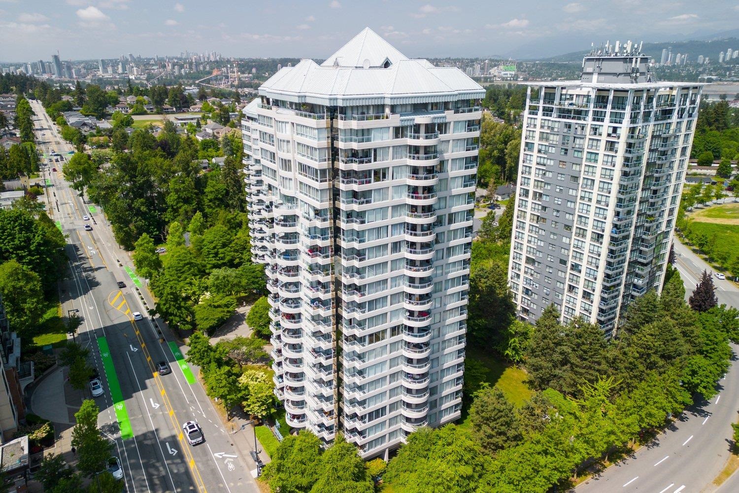 1801-13383 108 AVENUE, Surrey, British Columbia V3T 5T6, 3 Bedrooms Bedrooms, ,2 BathroomsBathrooms,Residential Attached,For Sale,R2873725