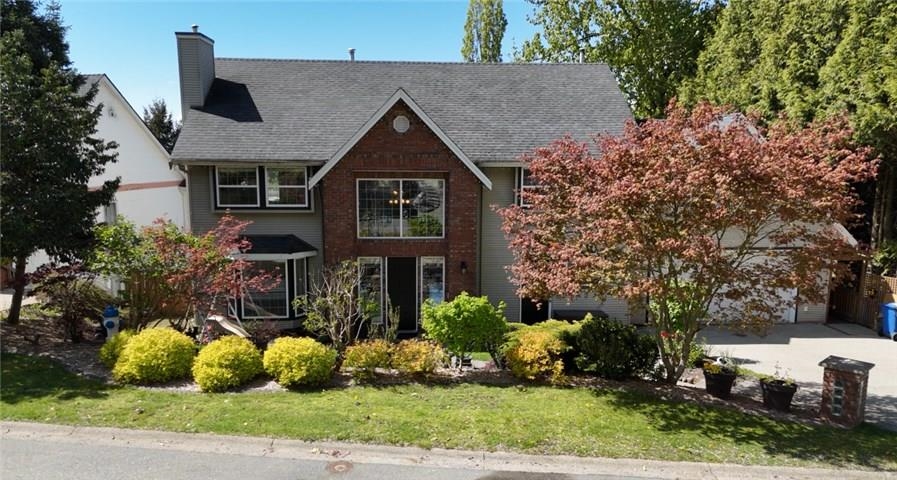 Abbotsford East House/Single Family for sale:  6 bedroom 4,762 sq.ft. (Listed 2024-05-01)