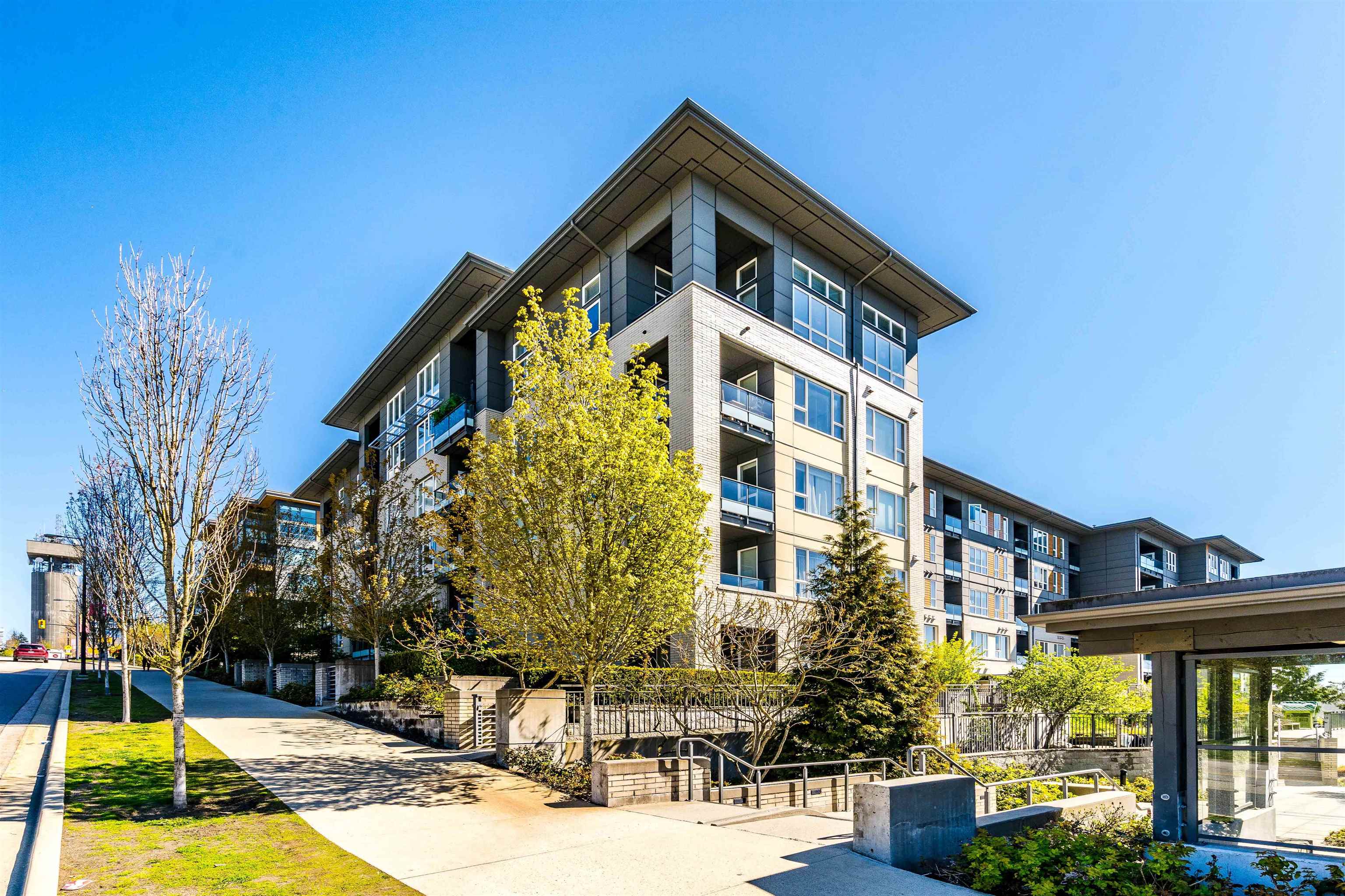 9168 SLOPES, Burnaby, British Columbia V5A 0E4, 2 Bedrooms Bedrooms, ,1 BathroomBathrooms,Residential Attached,For Sale,SLOPES,R2873831
