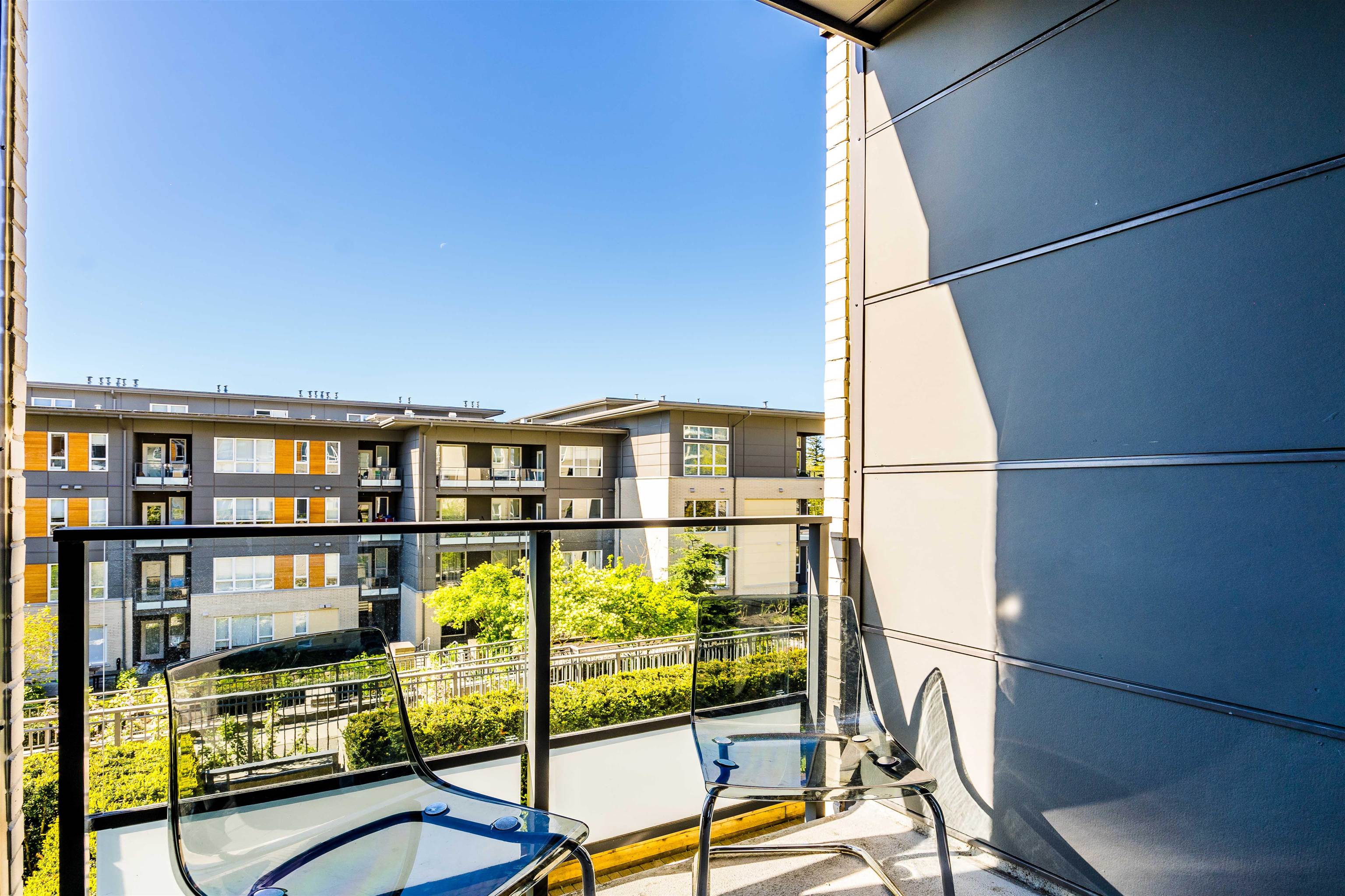 9168 SLOPES, Burnaby, British Columbia V5A 0E4, 2 Bedrooms Bedrooms, ,1 BathroomBathrooms,Residential Attached,For Sale,SLOPES,R2873831