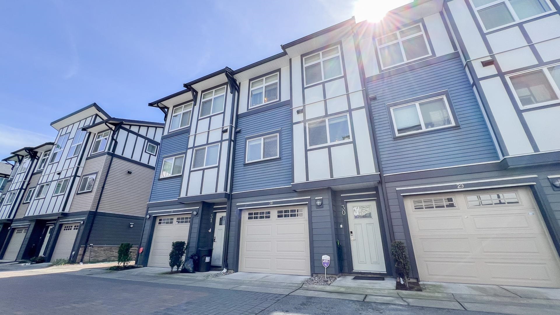 West Cambie Townhouse for sale:  3 bedroom 1,335 sq.ft. (Listed 2024-04-23)