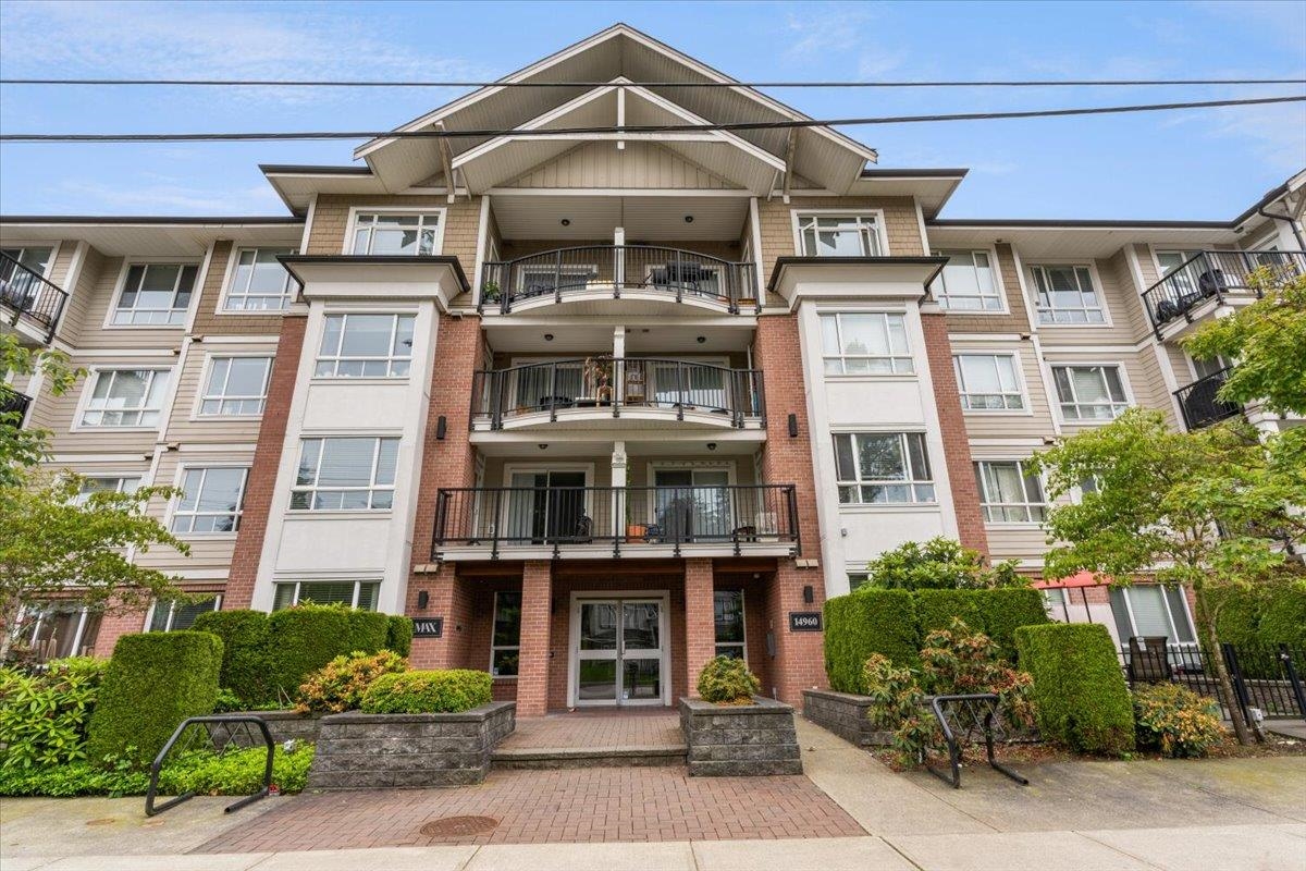 308-14960 102A AVENUE, Surrey, British Columbia, 2 Bedrooms Bedrooms, ,2 BathroomsBathrooms,Residential Attached,For Sale,R2874419