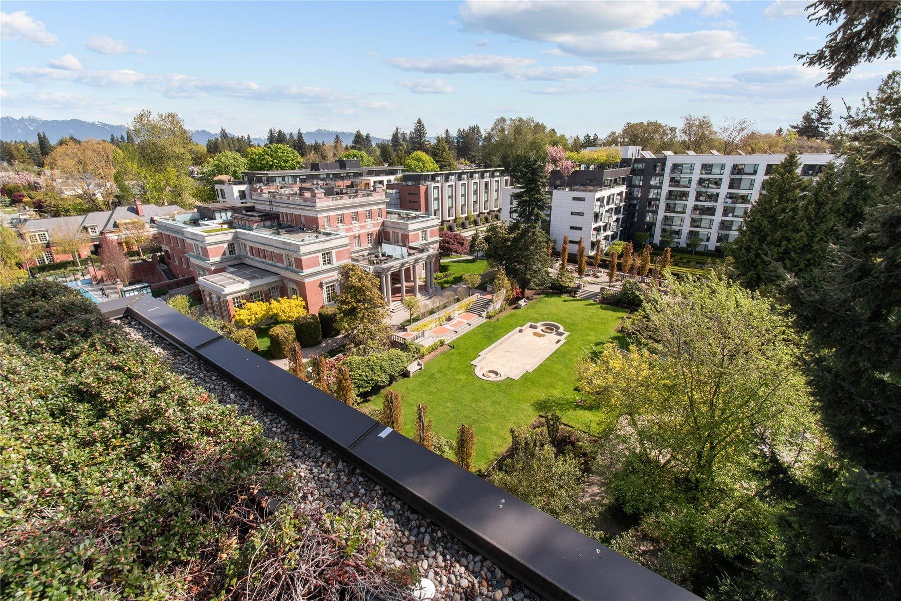 103-1561 W57TH AVENUE, Vancouver, British Columbia Apartment/Condo, 2 Bedrooms, 2 Bathrooms, Residential Attached,For Sale, MLS-R2874608