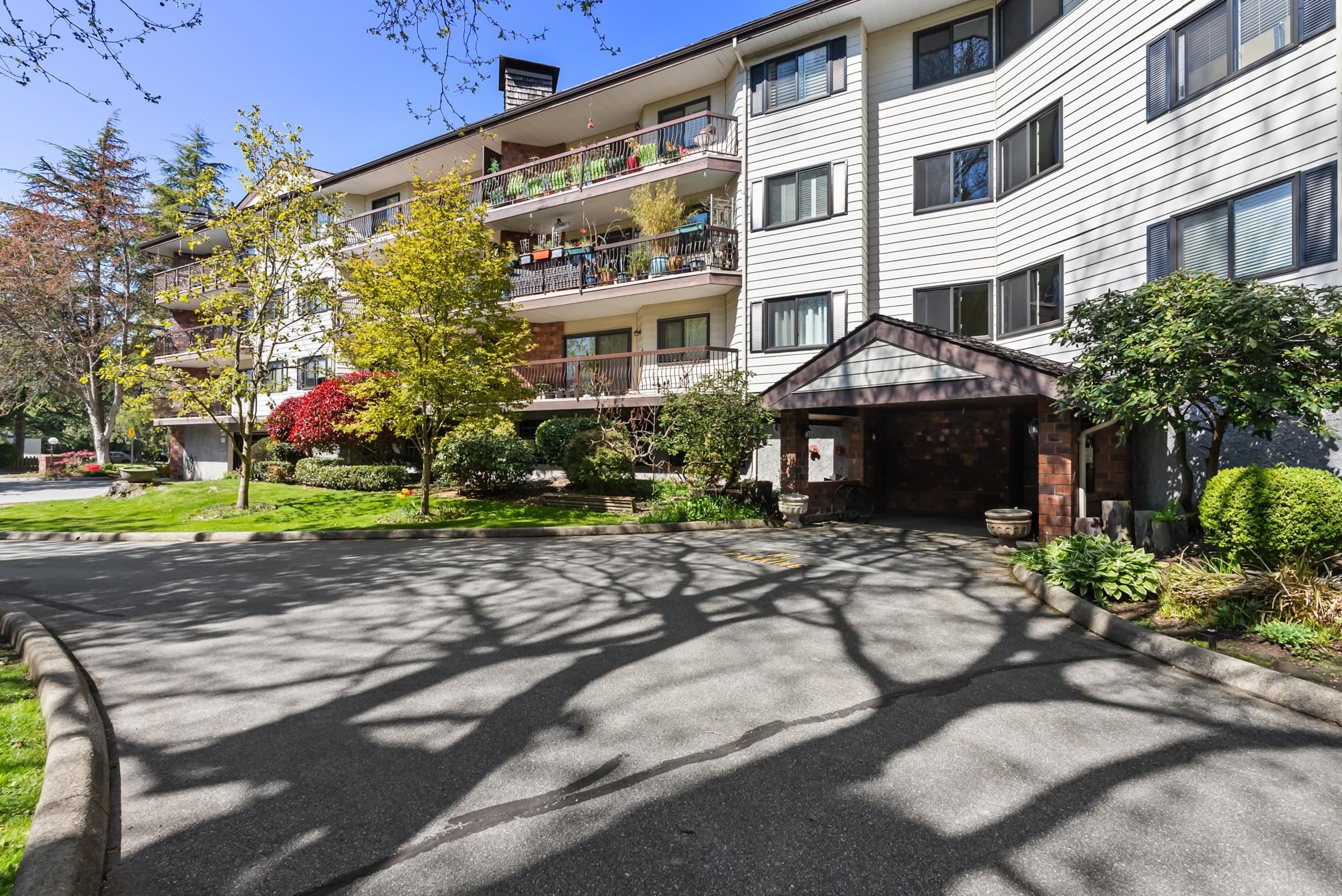 10160 RYAN, Richmond, British Columbia V7A 4P9, 2 Bedrooms Bedrooms, ,1 BathroomBathrooms,Residential Attached,For Sale,RYAN,R2874667