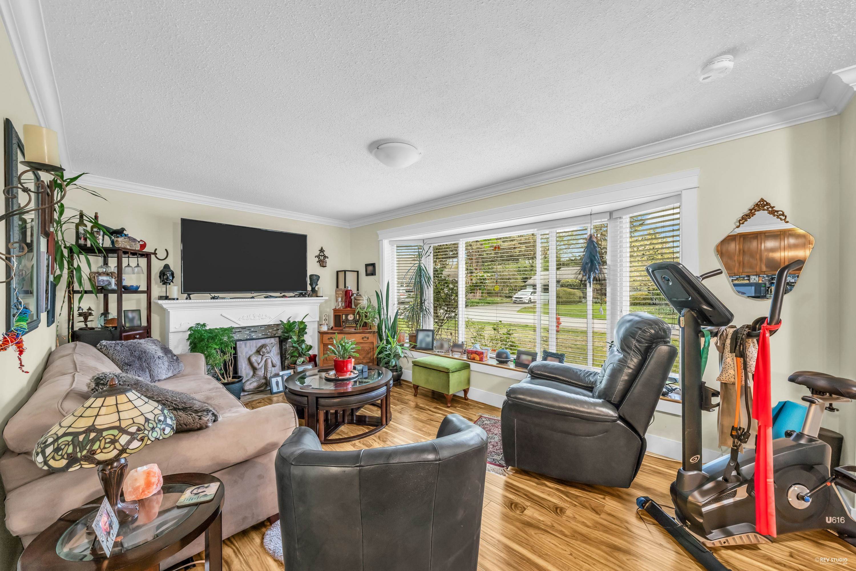 Listing image of 1219 SILVERWOOD CRESCENT