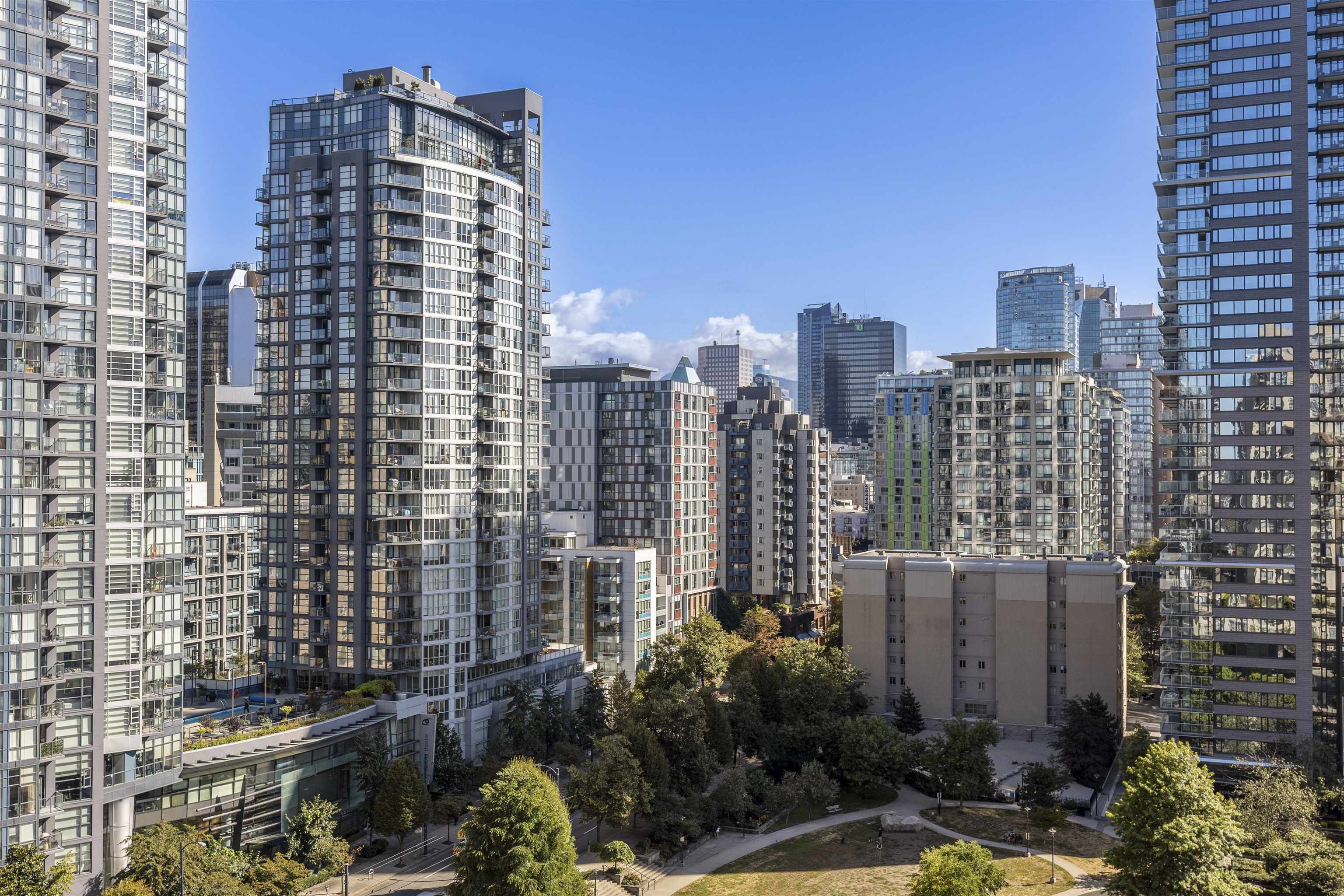 1601-1225 RICHARDS STREET, Vancouver, British Columbia, 1 Bedroom Bedrooms, ,1 BathroomBathrooms,Residential Attached,For Sale,R2874813