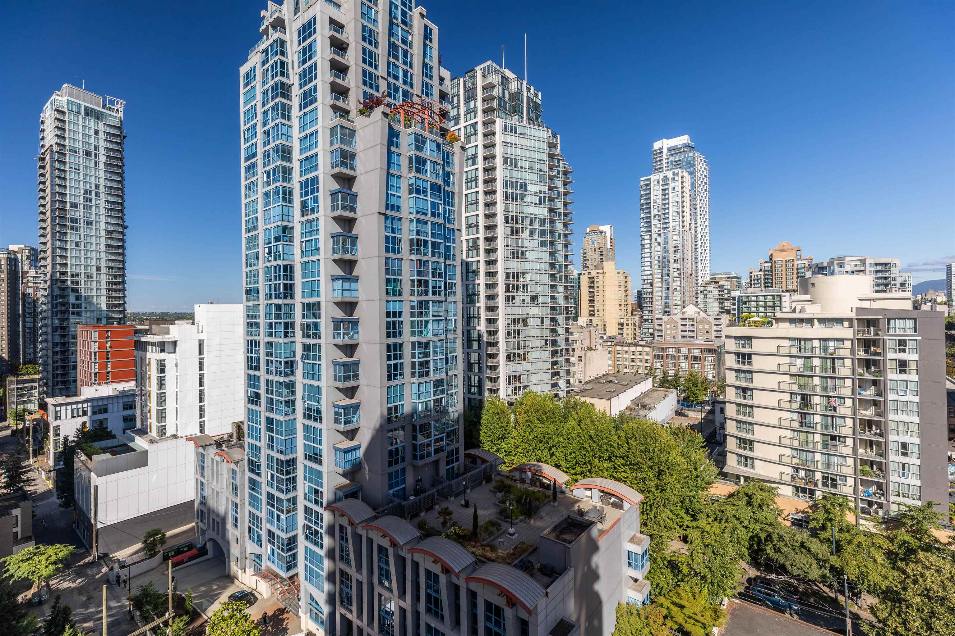 1601-1225 RICHARDS STREET, Vancouver, British Columbia, 1 Bedroom Bedrooms, ,1 BathroomBathrooms,Residential Attached,For Sale,R2874813