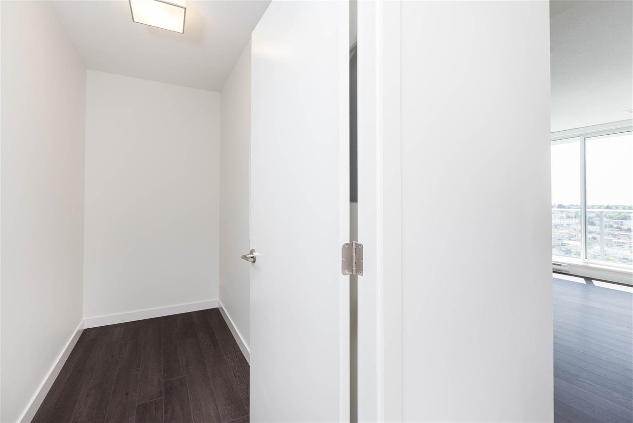 5470 ORMIDALE, Vancouver, British Columbia V5R 0G6, 1 Bedroom Bedrooms, ,1 BathroomBathrooms,Residential Attached,For Sale,ORMIDALE,R2874862