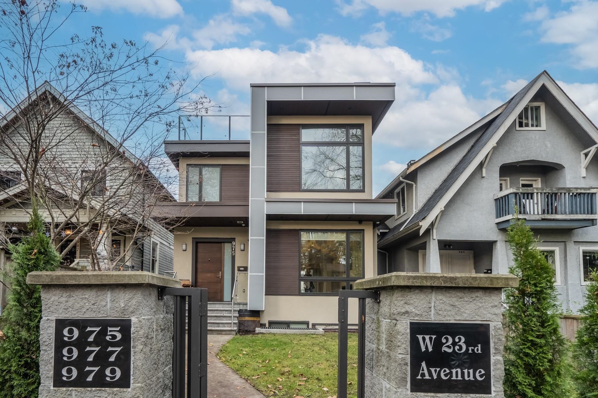 Listing image of 975 W 23RD AVENUE