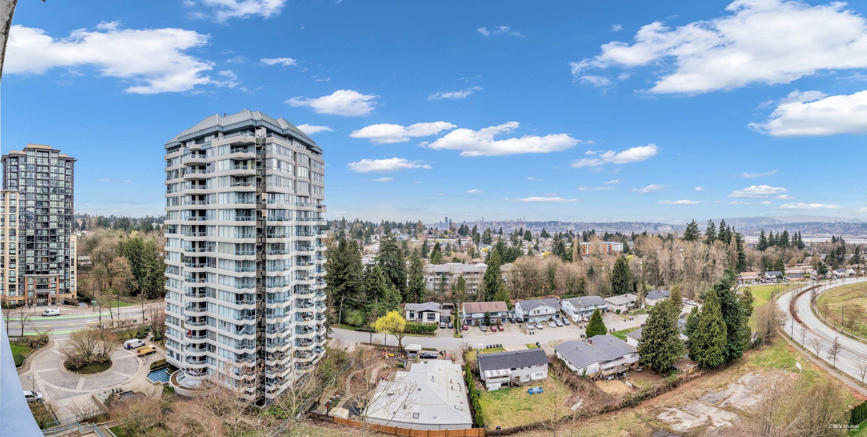 1403-10899 UNIVERSITY DRIVE, Surrey, British Columbia, 2 Bedrooms Bedrooms, ,2 BathroomsBathrooms,Residential Attached,For Sale,R2875097