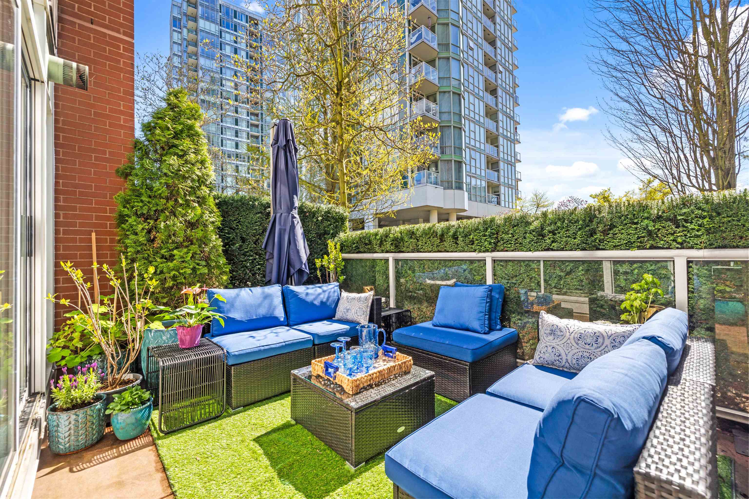 Yaletown Townhouse for sale:  2 bedroom 1,286 sq.ft. (Listed 2024-04-24)