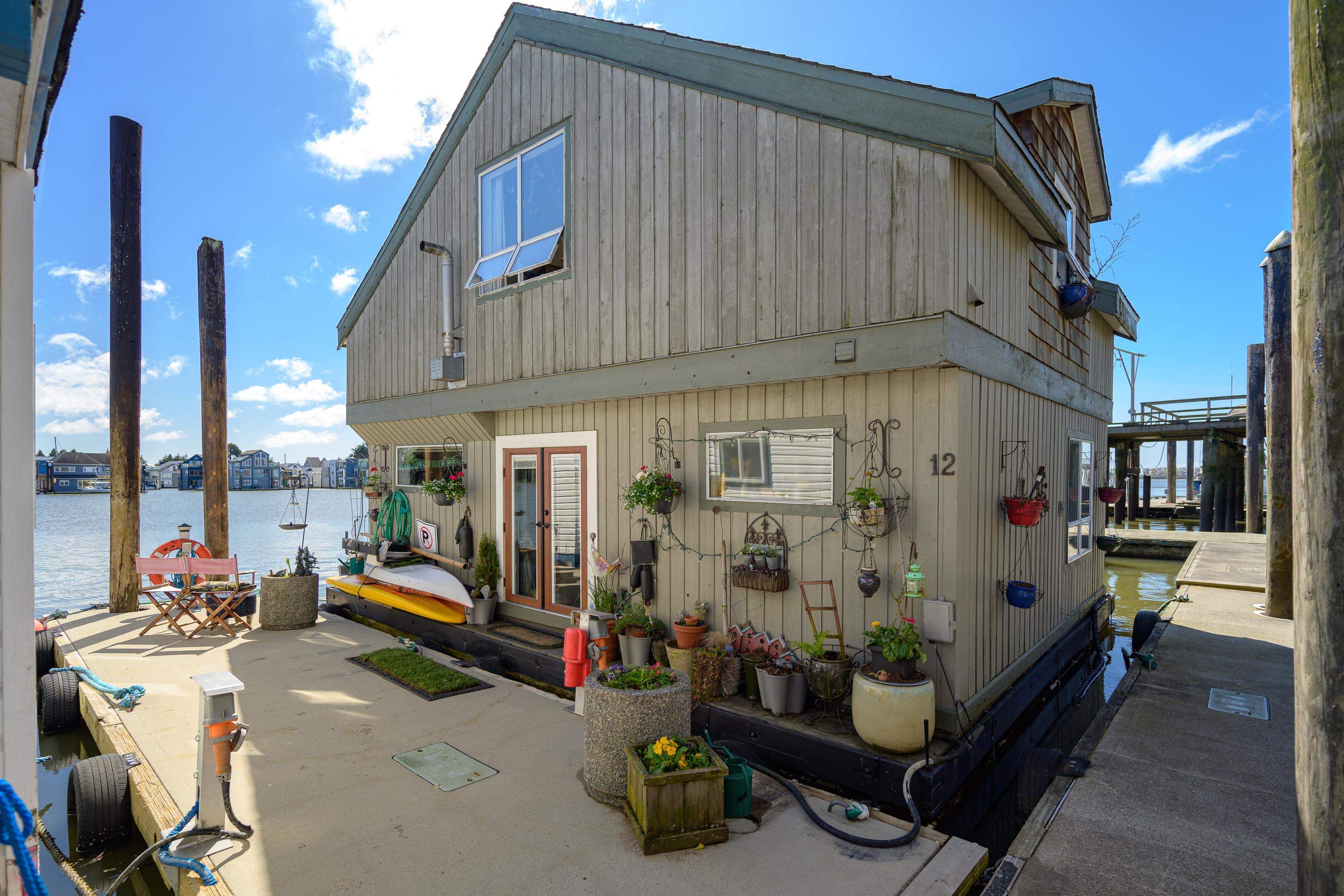 12 3350 Westham Island Road, Ladner, Westham Island, V4K 0A4 4