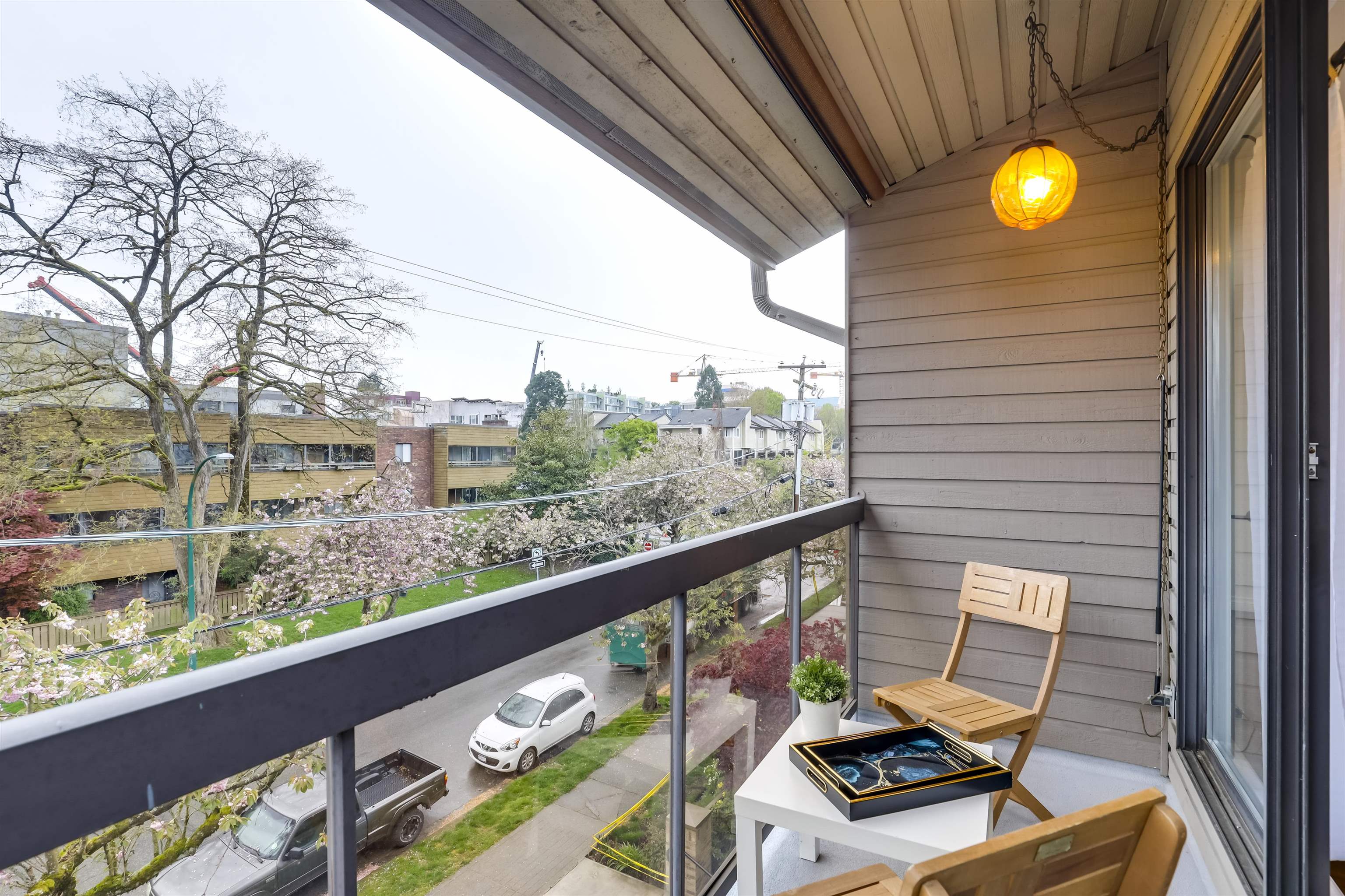 1875 8TH, Vancouver, British Columbia V6J 1V9, 2 Bedrooms Bedrooms, ,1 BathroomBathrooms,Residential Attached,For Sale,8TH,R2875514