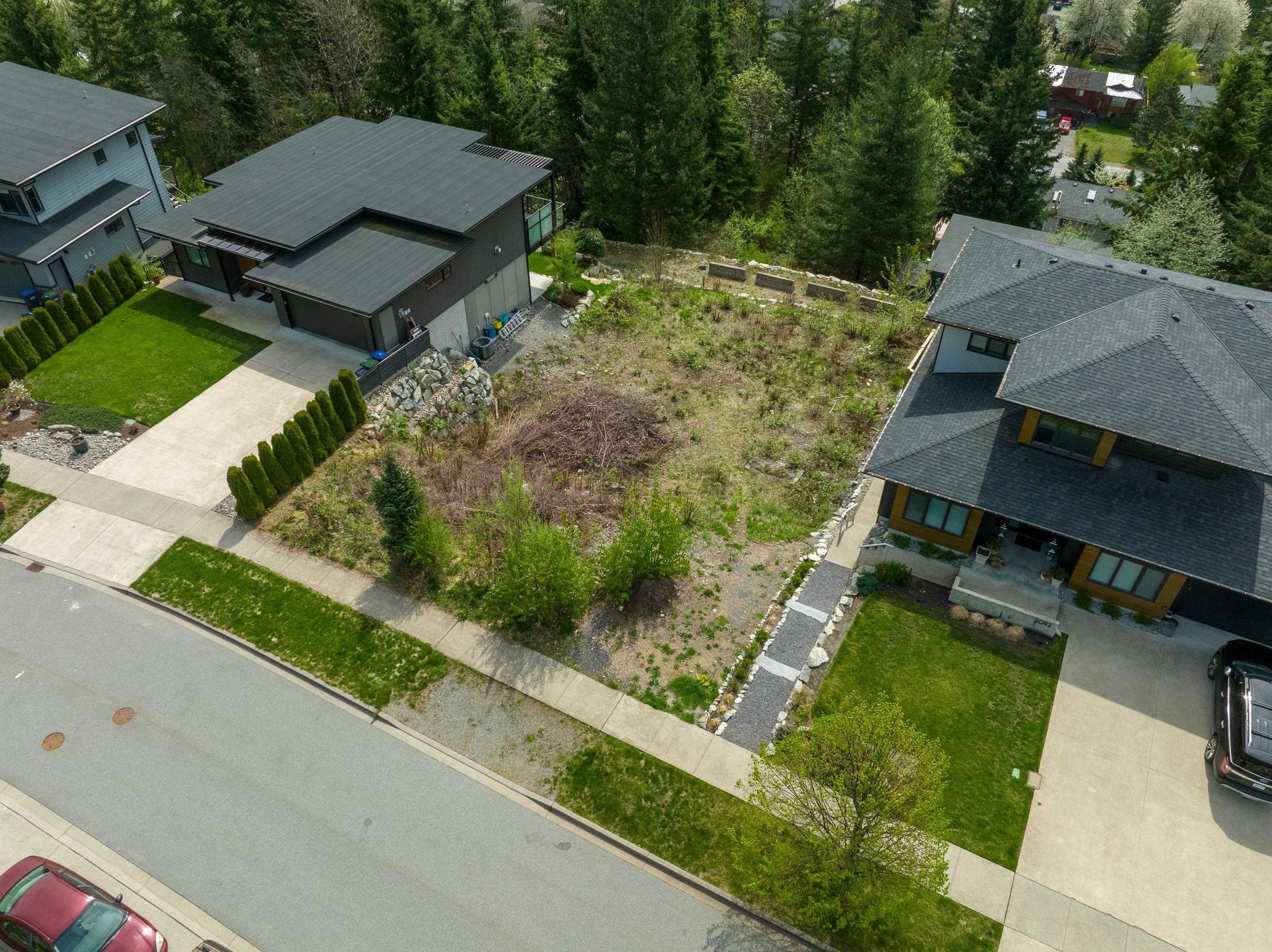 2098 CRUMPIT WOODS, Squamish, British Columbia, ,Land Only,For Sale,R2875625