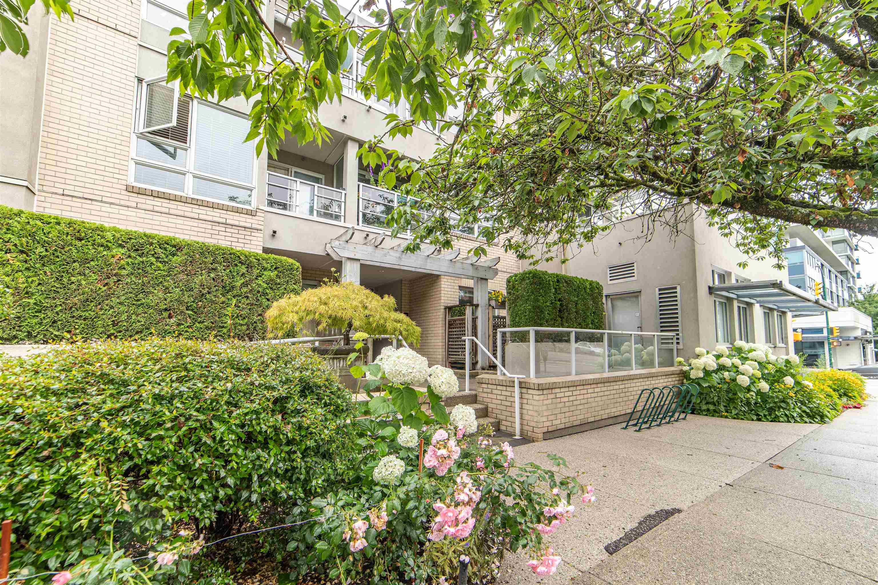 1823 7TH, Vancouver, British Columbia V6J 5K5, 1 Bedroom Bedrooms, ,1 BathroomBathrooms,Residential Attached,For Sale,7TH,R2875637