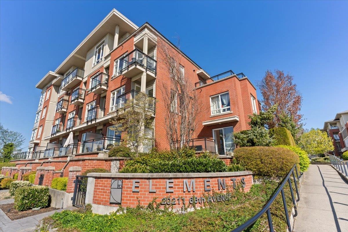 20211 66, Langley, British Columbia V2Y 0L4, 2 Bedrooms Bedrooms, ,2 BathroomsBathrooms,Residential Attached,For Sale,66,R2876360