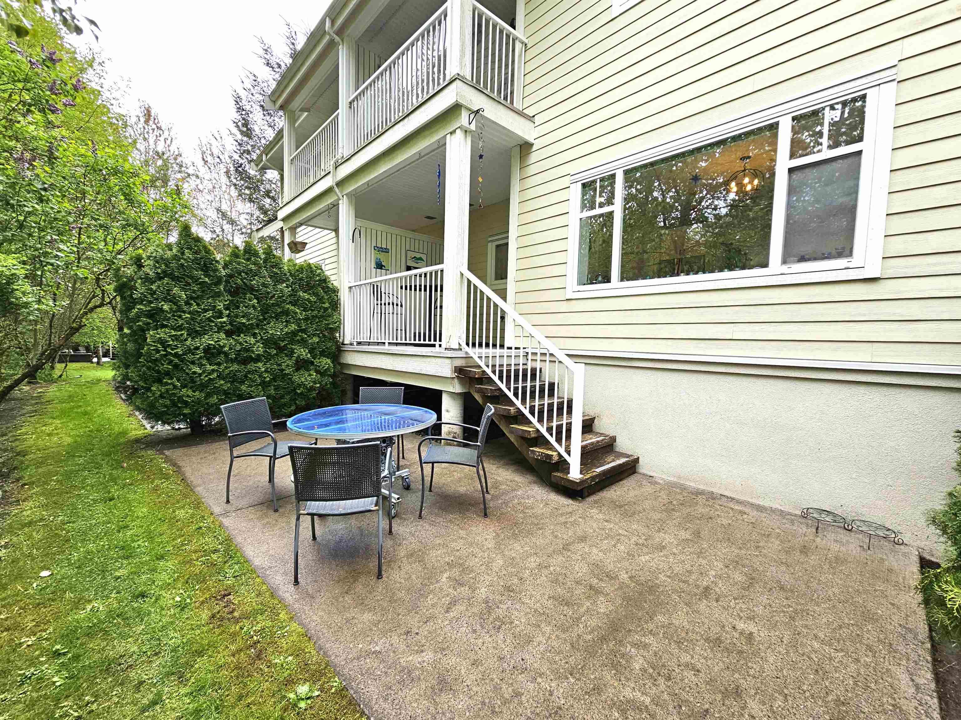 1200 EDGEWATER, Squamish, British Columbia V8B 0E7, 3 Bedrooms Bedrooms, ,2 BathroomsBathrooms,Residential Attached,For Sale,EDGEWATER,R2876396