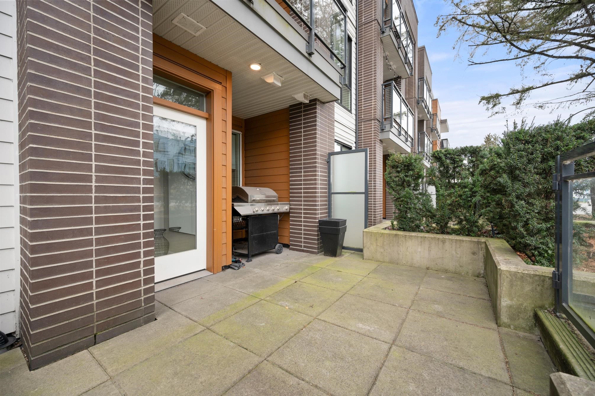 615 3RD, North Vancouver, British Columbia V7L 0G3, 1 Bedroom Bedrooms, ,1 BathroomBathrooms,Residential Attached,For Sale,3RD,R2876608