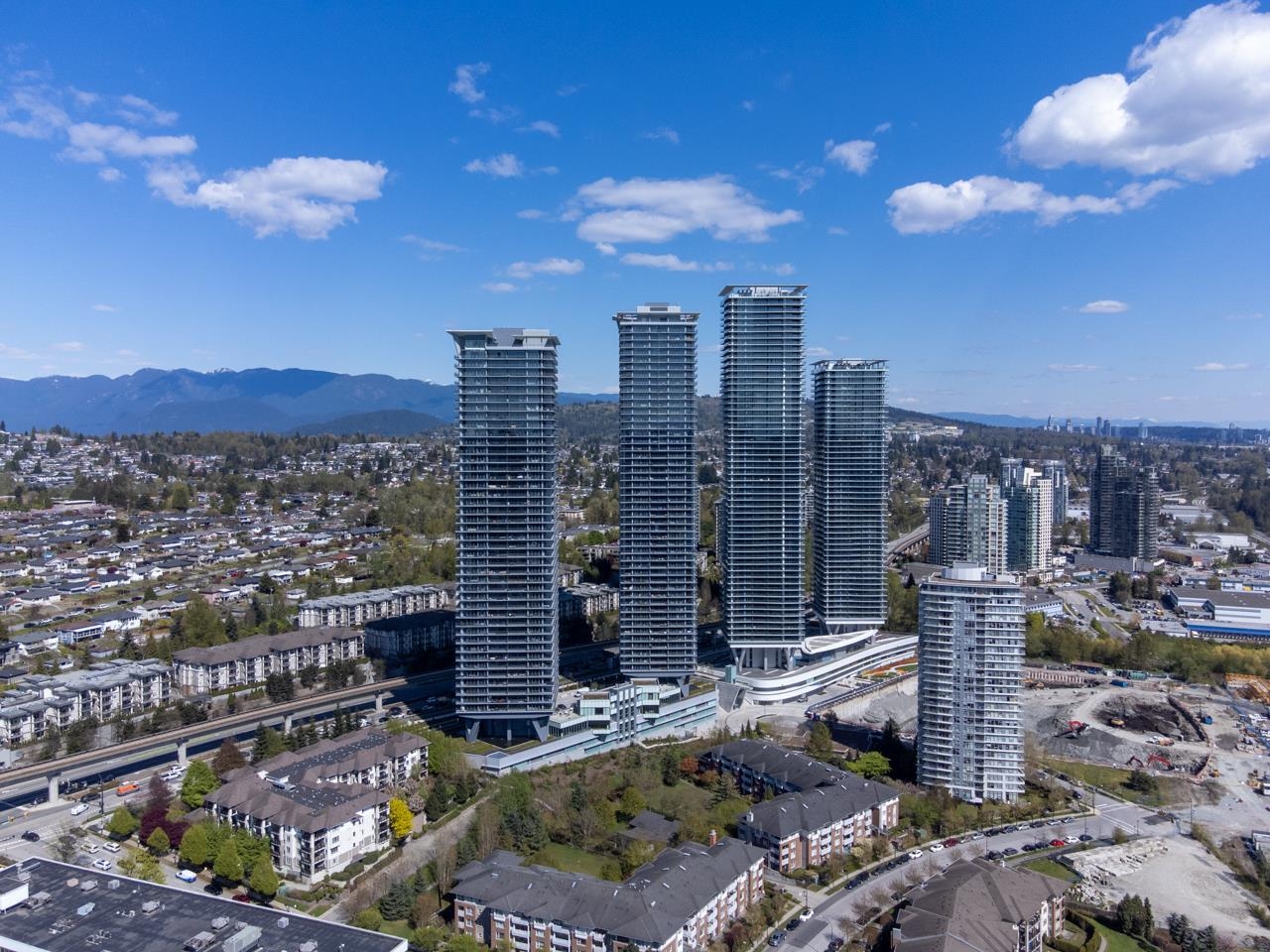 4306-4880 LOUGHEED HIGHWAY, Burnaby, British Columbia V5C 0N1, 1 Bedroom Bedrooms, ,1 BathroomBathrooms,Residential Attached,For Sale,R2876611