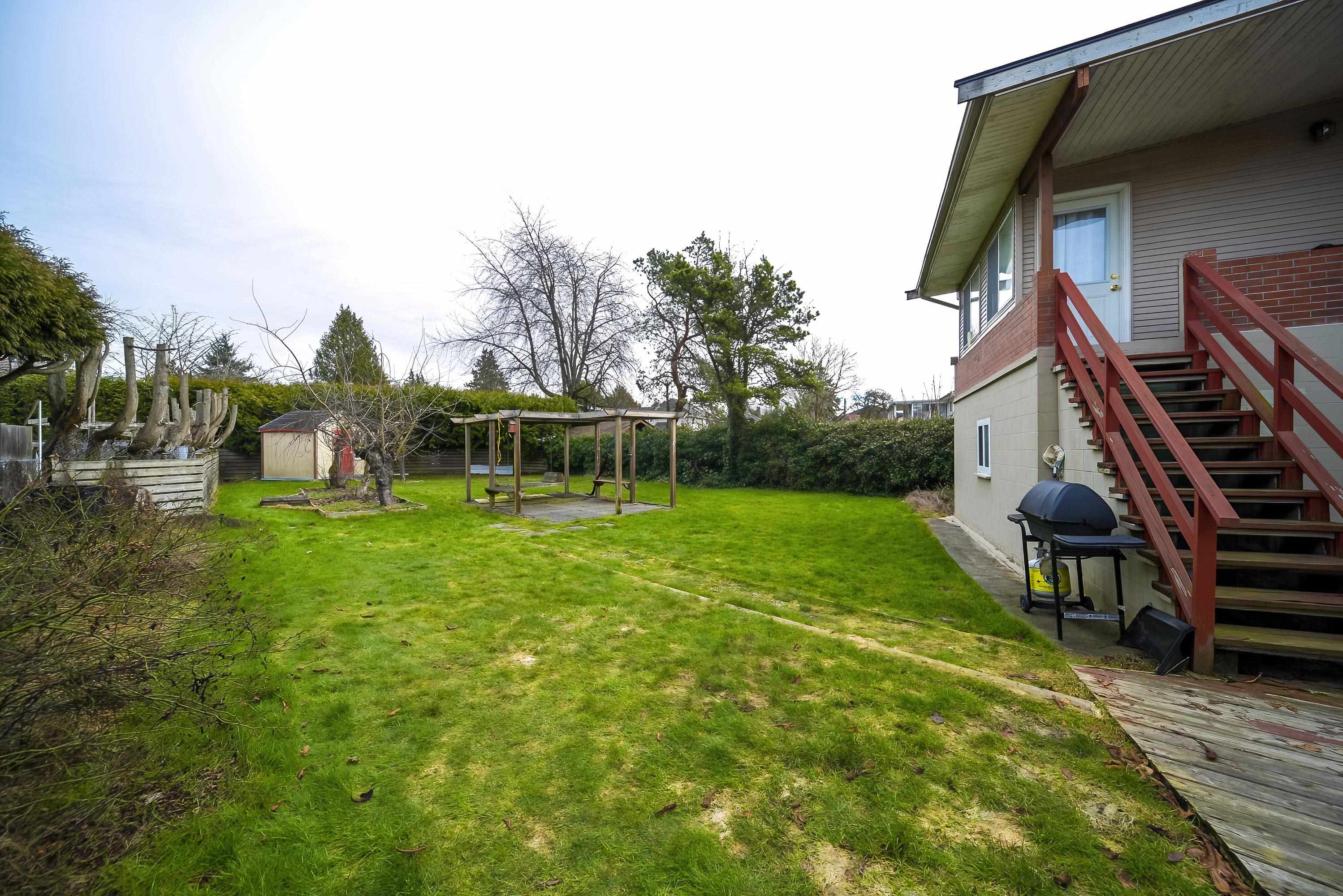 6040 Skaha Crescent, Richmond, Granville, V7C 2R2 26