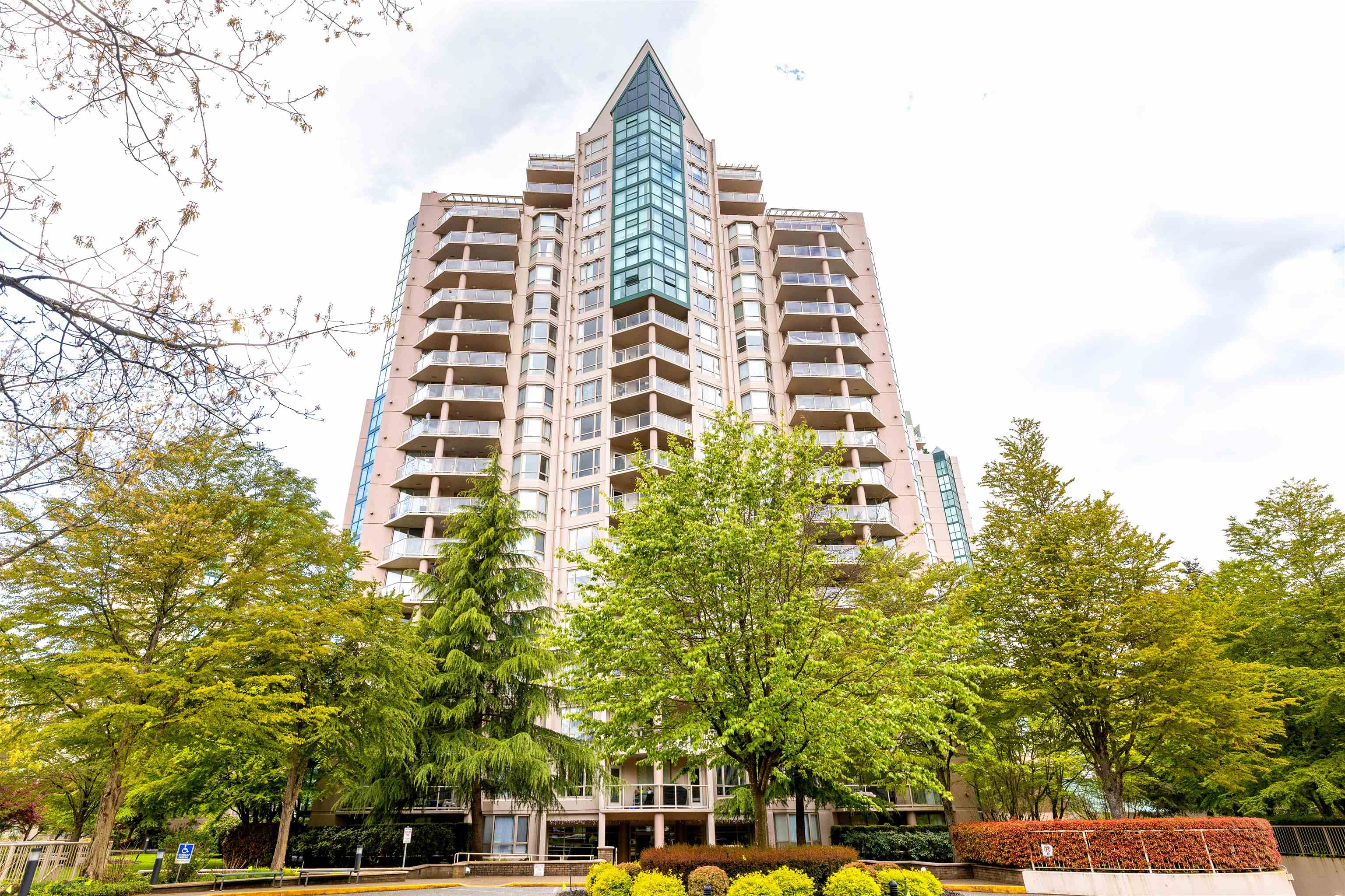 1003-1196 PIPELINE ROAD, Coquitlam, British Columbia, 2 Bedrooms Bedrooms, ,2 BathroomsBathrooms,Residential Attached,For Sale,R2877468