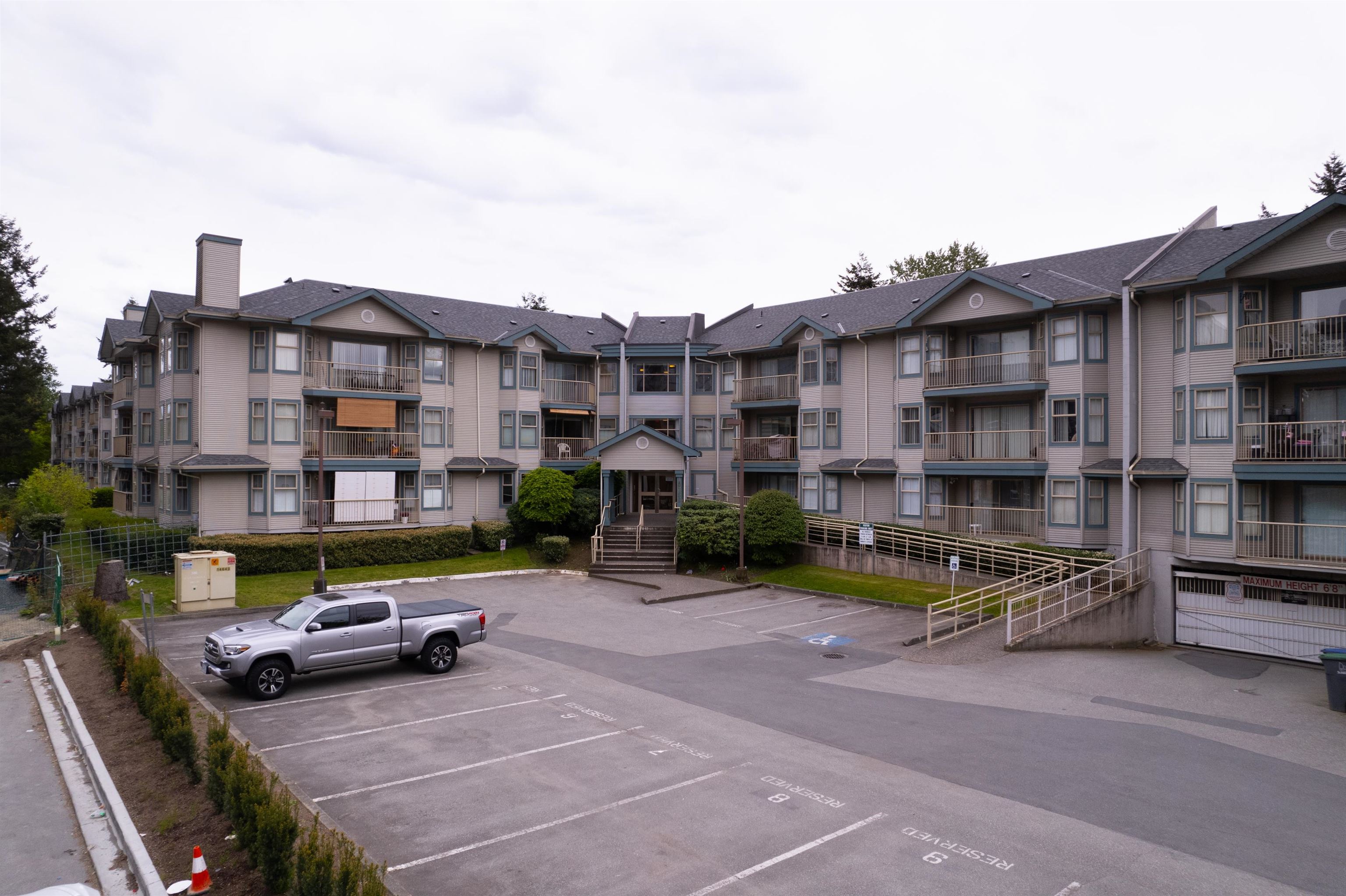 103-10756 138TH STREET, Surrey, British Columbia, 2 Bedrooms Bedrooms, ,2 BathroomsBathrooms,Residential Attached,For Sale,R2877604