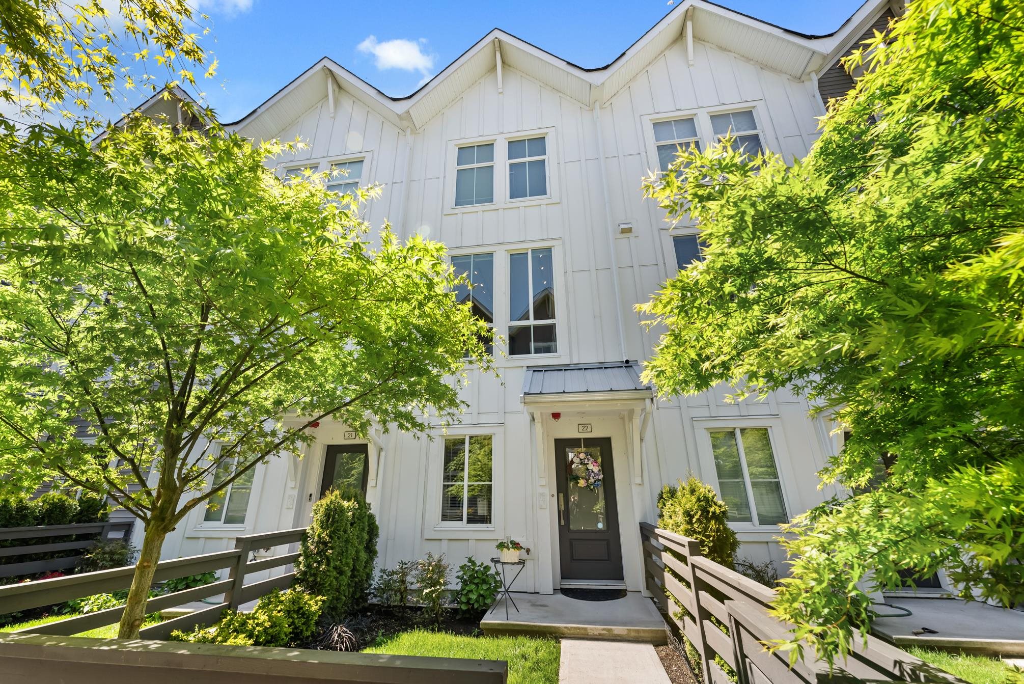 Tsawwassen North Townhouse for sale:  2 bedroom 1,267 sq.ft. (Listed 2024-05-03)