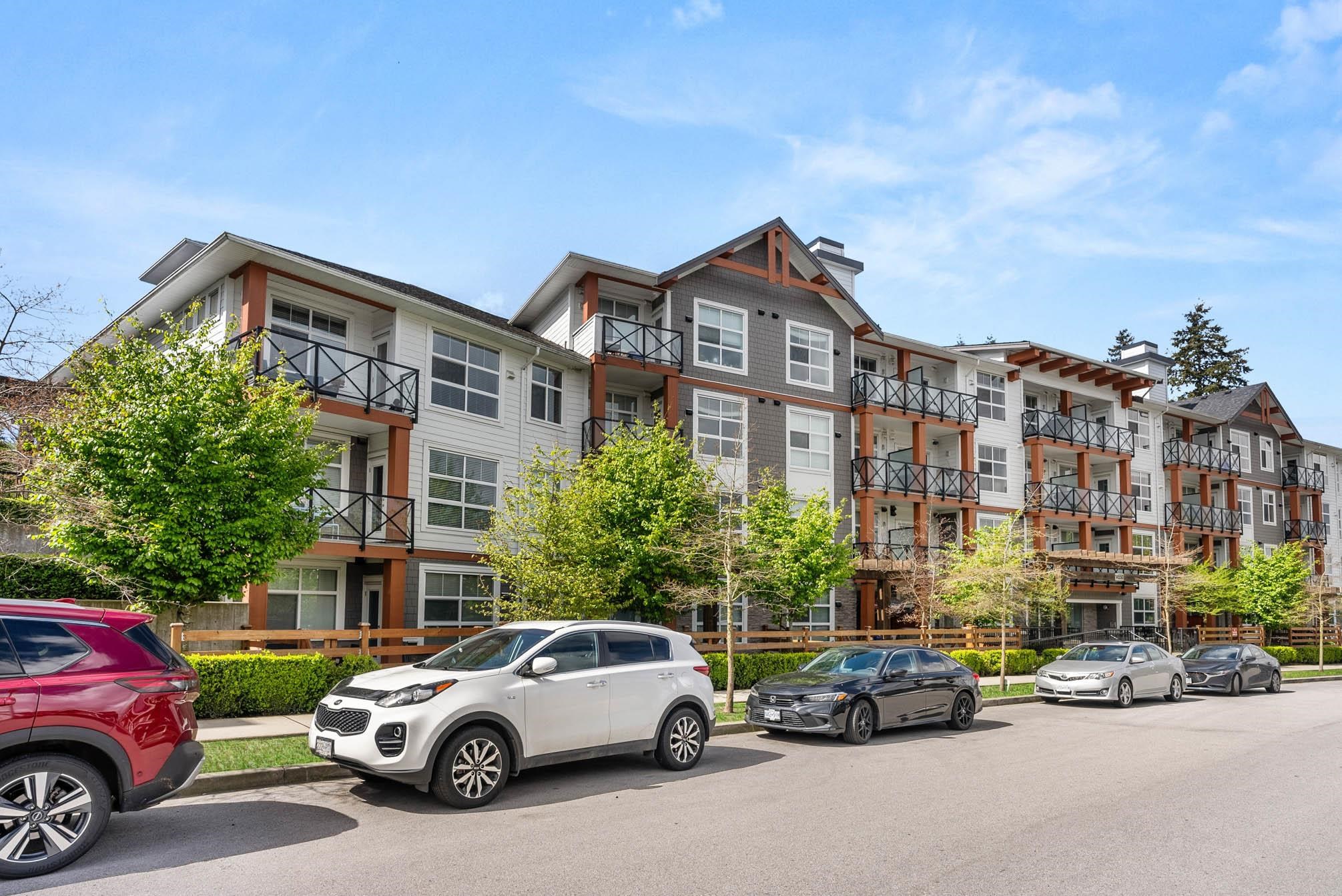 210-14550 WINTER CRESCENT, Surrey, British Columbia, 2 Bedrooms Bedrooms, ,2 BathroomsBathrooms,Residential Attached,For Sale,R2878340