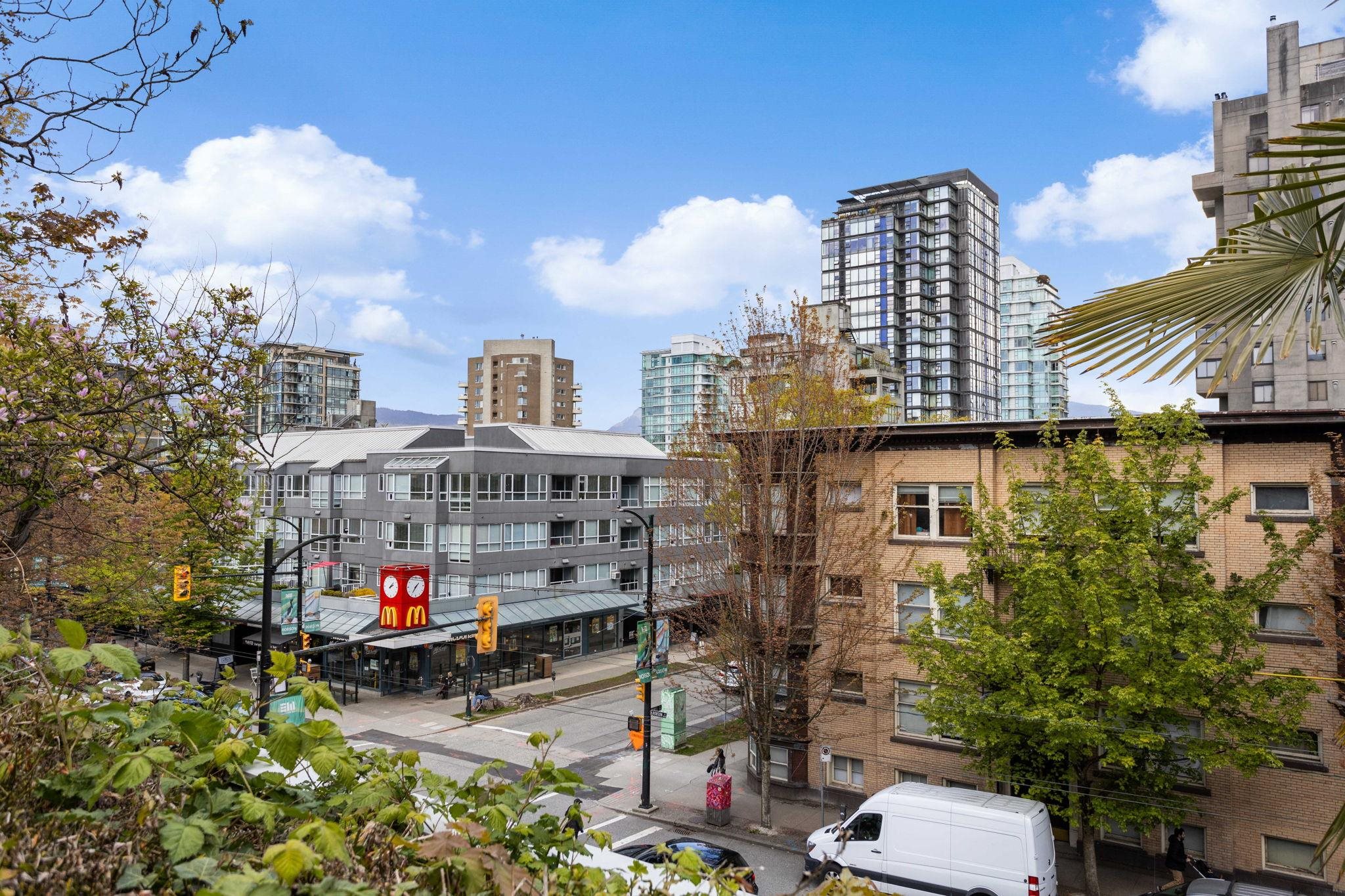 205-1688 ROBSON STREET, Vancouver, British Columbia, 1 Bedroom Bedrooms, ,1 BathroomBathrooms,Residential Attached,For Sale,R2878597