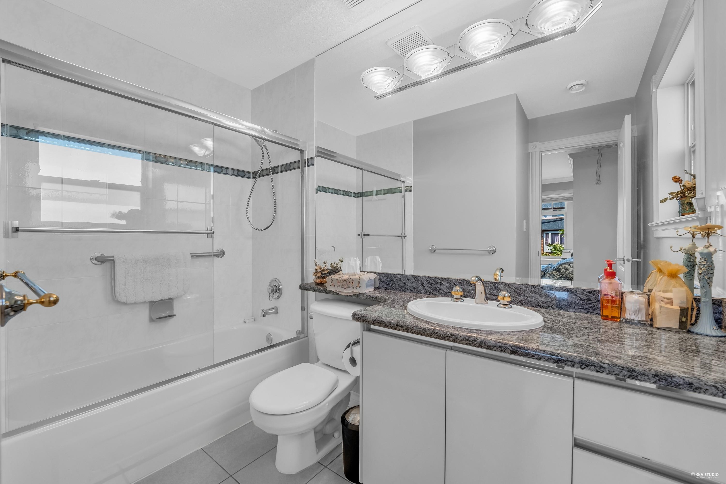 Listing image of 720 W 61ST AVENUE