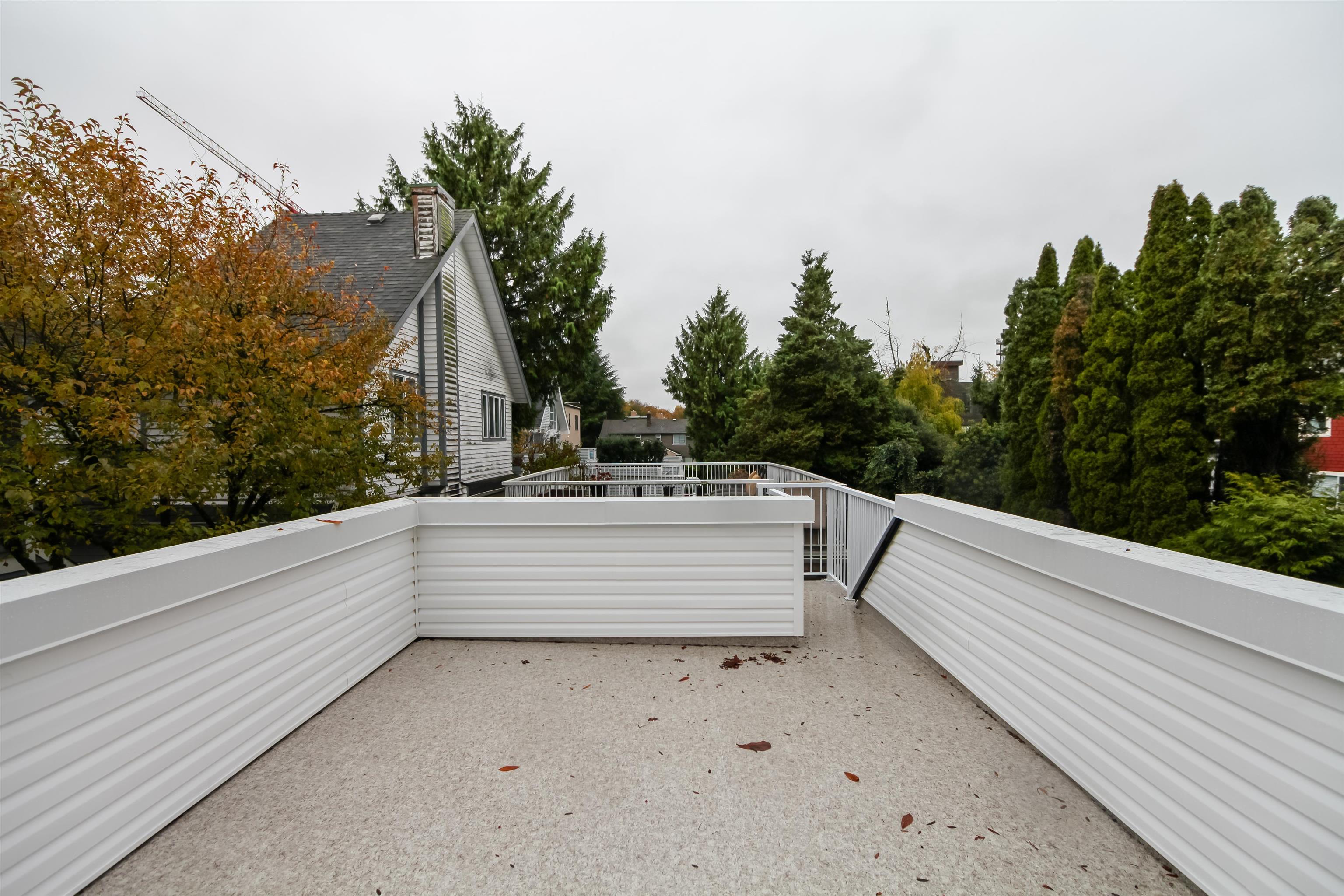 3643 8TH, Vancouver, British Columbia V6R 1Y9, 4 Bedrooms Bedrooms, ,3 BathroomsBathrooms,Residential Attached,For Sale,8TH,R2878891