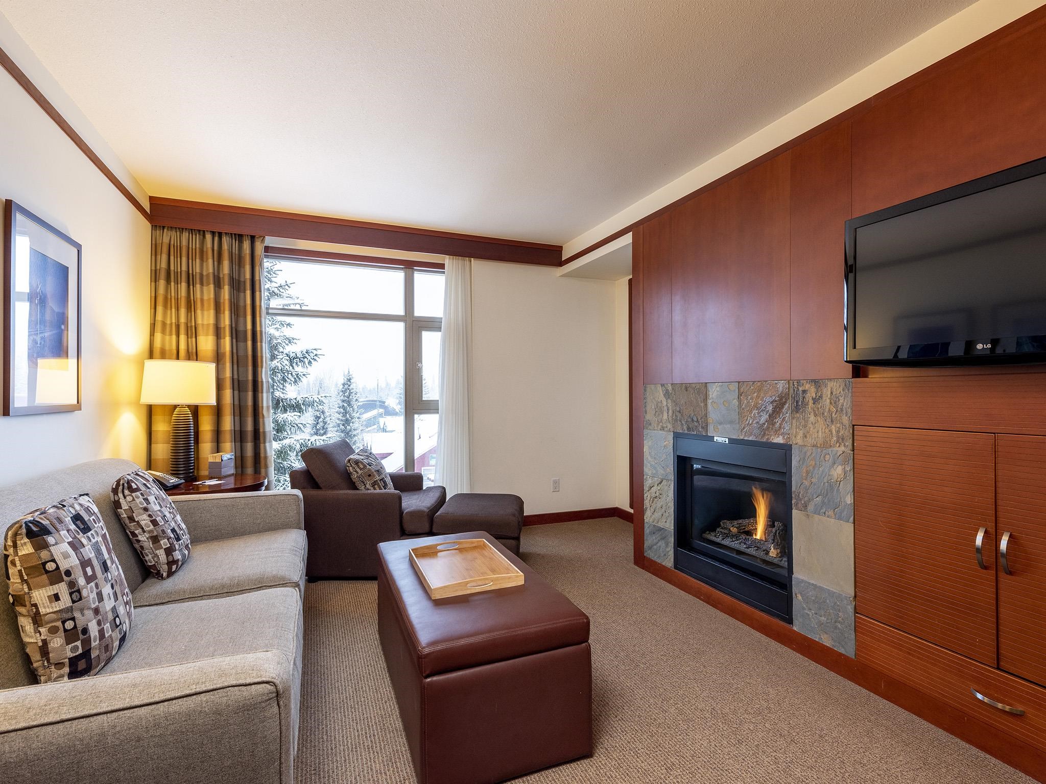 5504 4299 Blackcomb Way, Whistler, Whistler Village, V8E 0X3 3