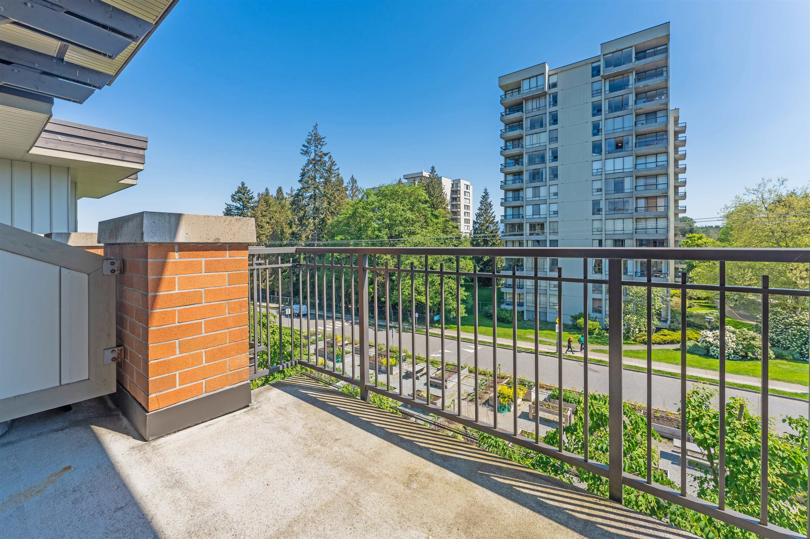 408-2250 WESBROOK MALL, Vancouver, British Columbia, 2 Bedrooms Bedrooms, ,2 BathroomsBathrooms,Residential Attached,For Sale,R2879043